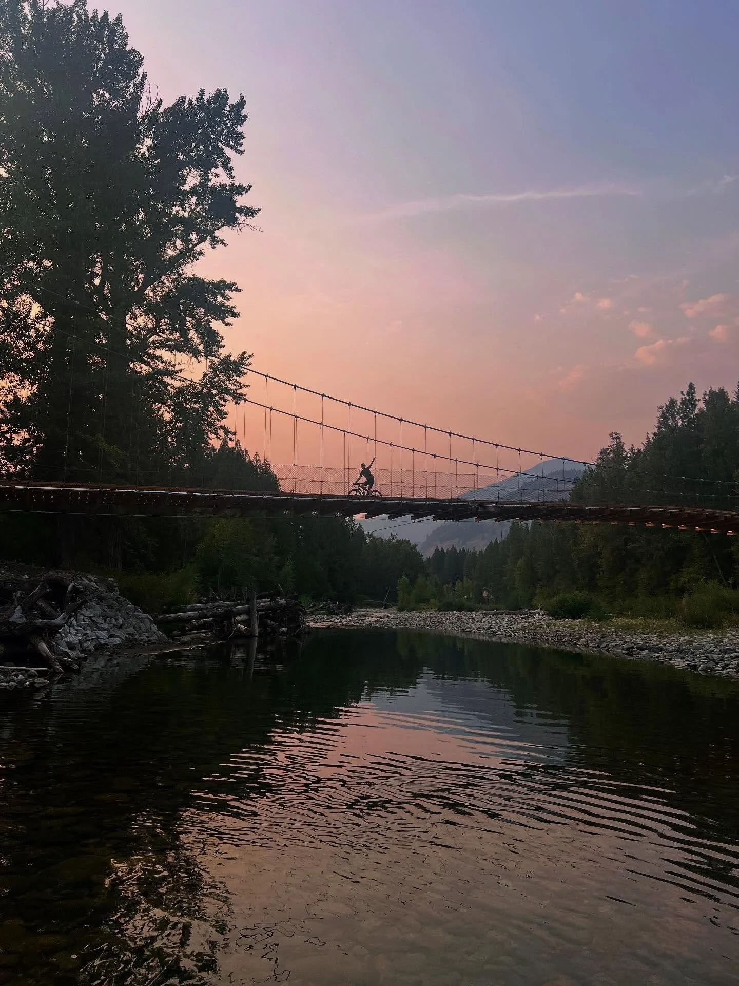 The Methow Valley is an incredible place to ride bikes, and I can&rsquo;t wait to go back for another round of baguettes. Thank you to @rideviciouscycle for hosting an awesome event at the Twisp River Rambler (despite tough forest fires &amp; AQI lev