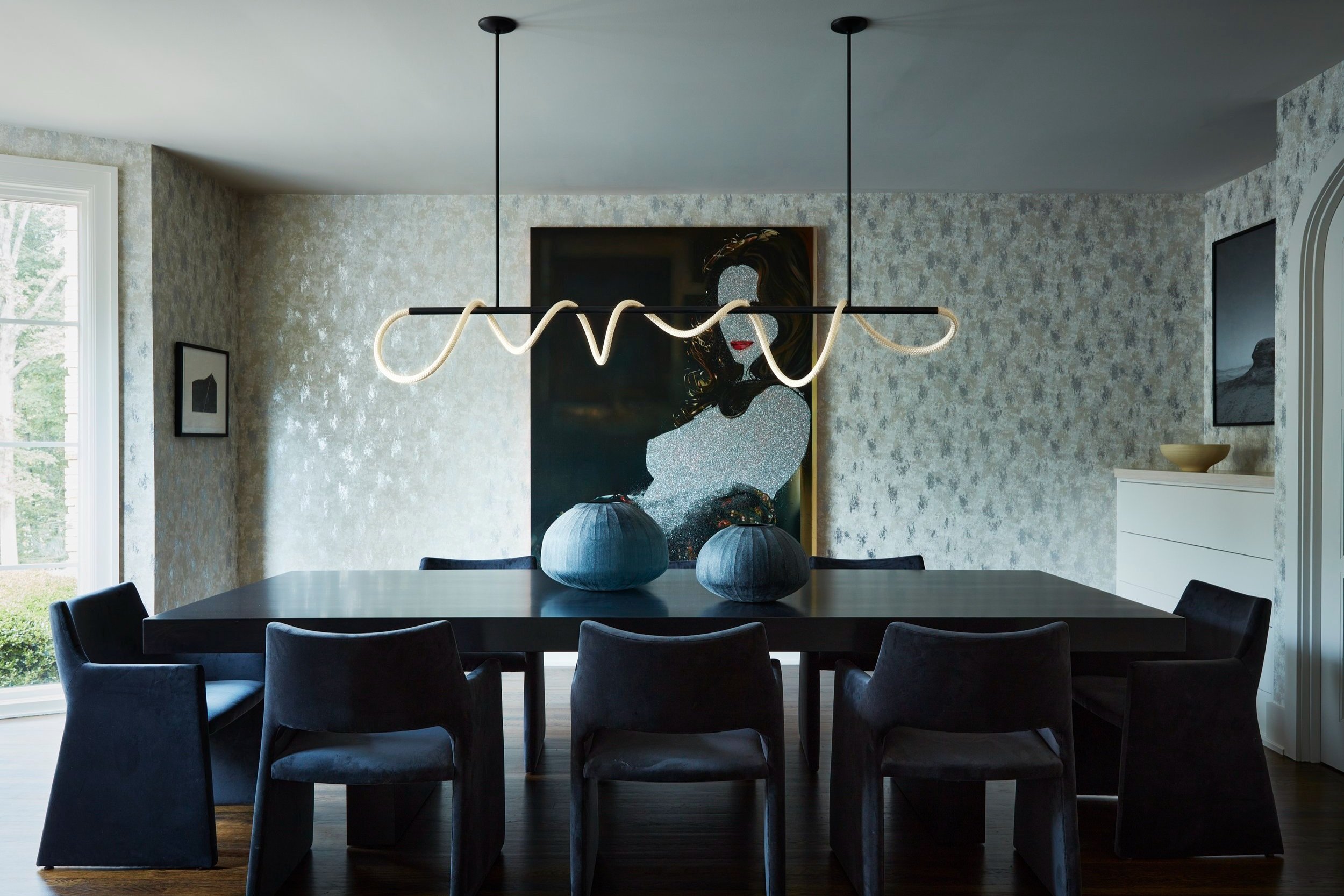  A 6ft Tracer Bar 2.3 in a private residence. A sleek design by Stirling Mills Interior Design. Photographed by Tim Lenz. 