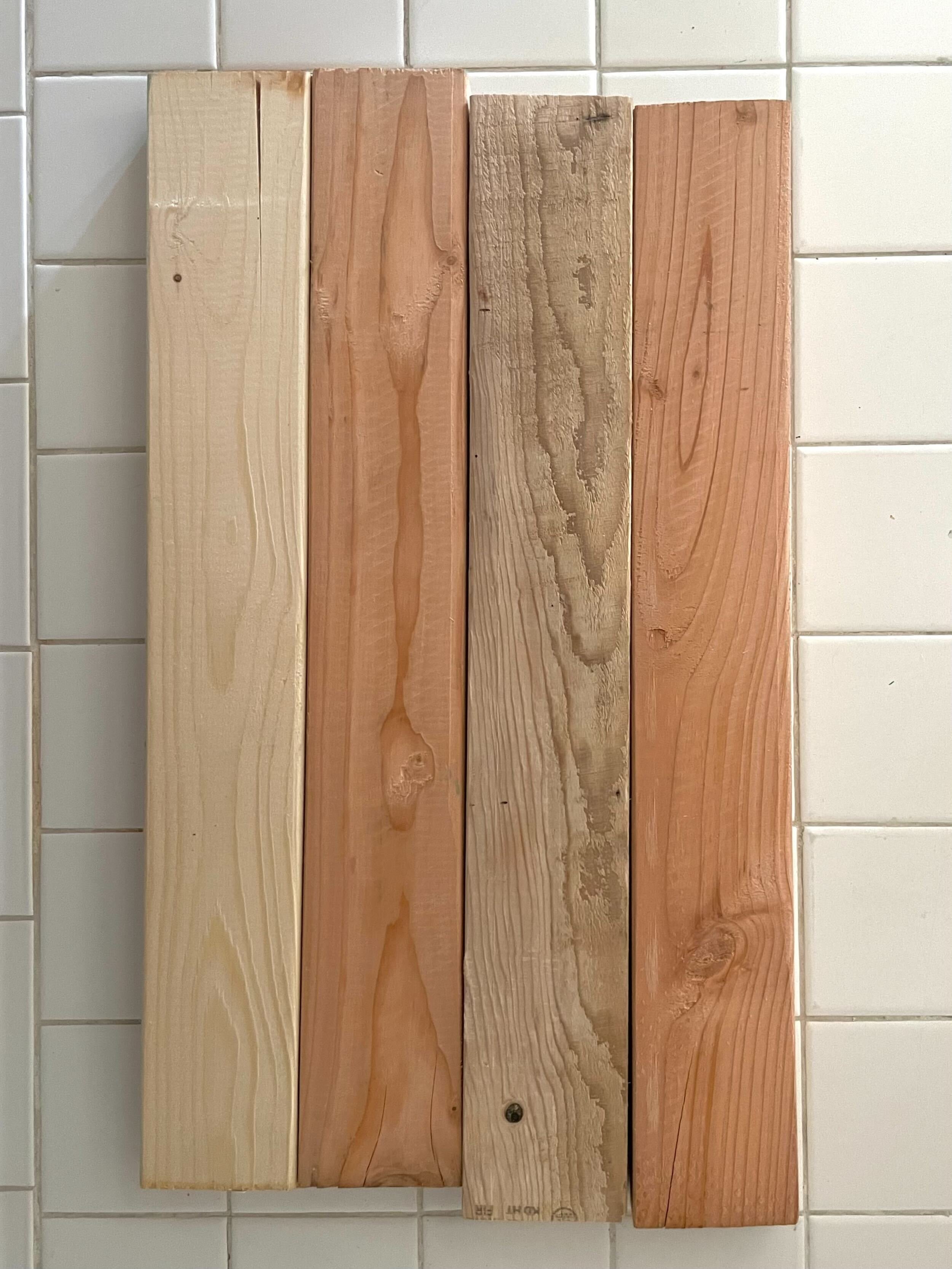4 Planks of Wood
