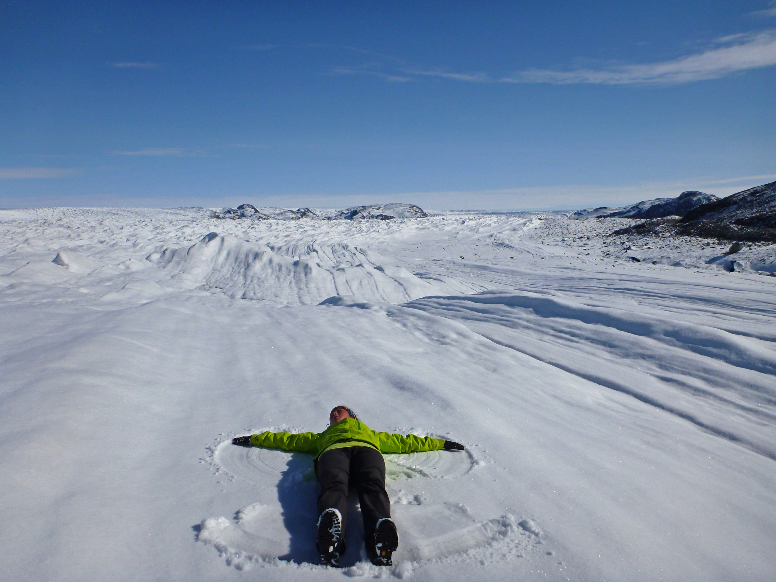 F6 A snow angel on the Ice Cap.jpg