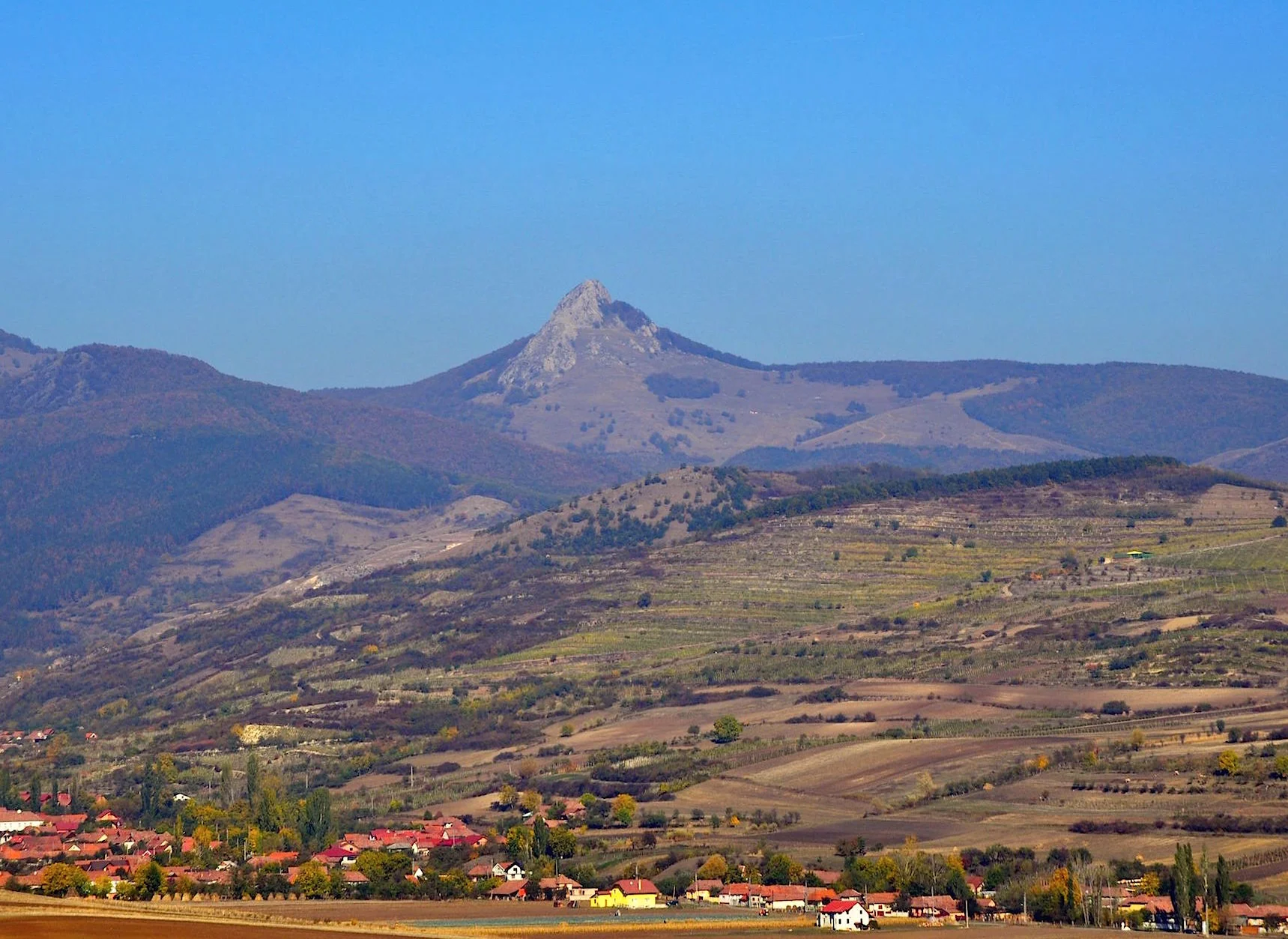 Hiking the Piatra Craivii — Visit Alba Iulia
