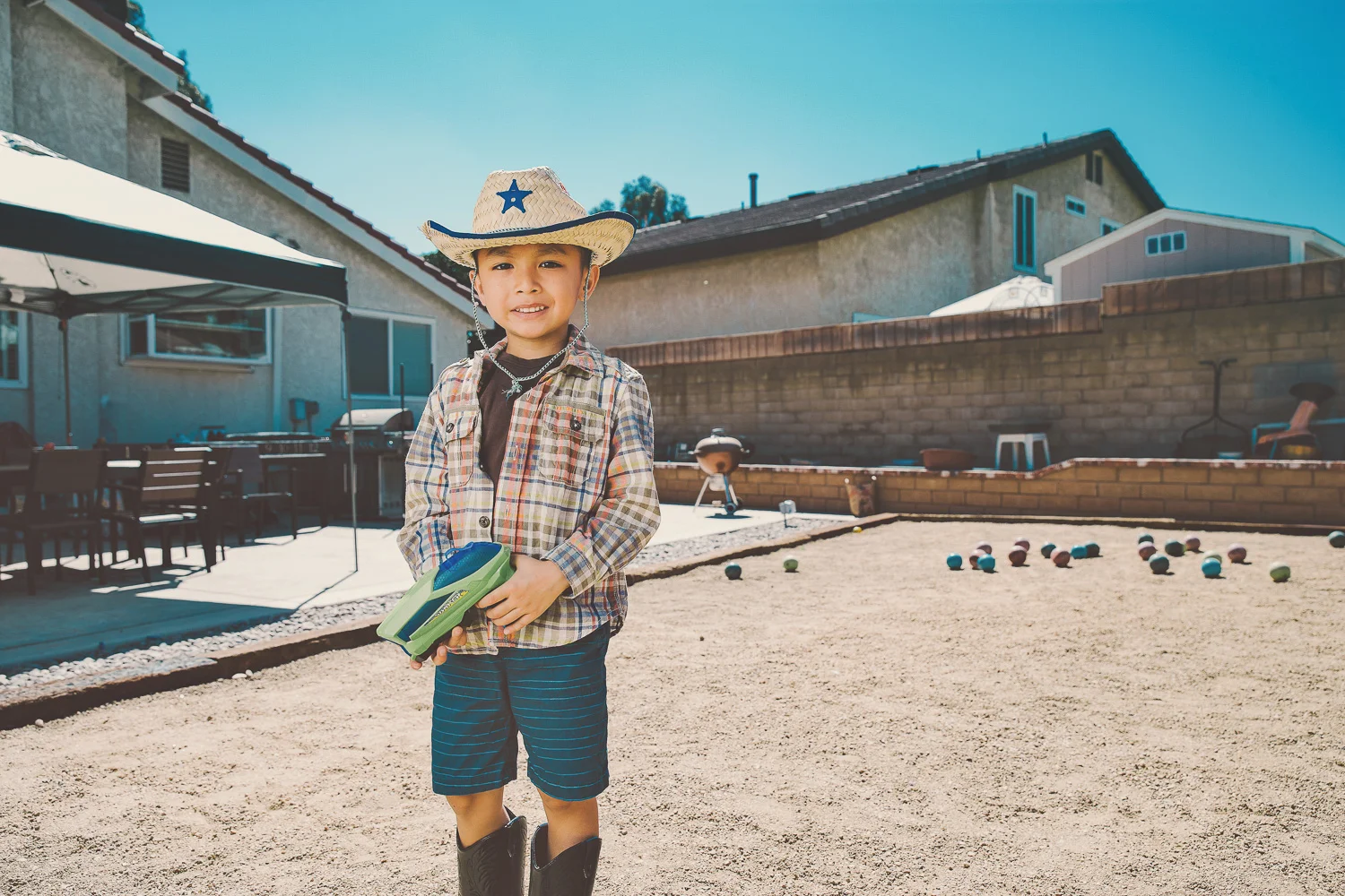 Playing with the White Lightning X1600 and photographing Calvin the Cowboy