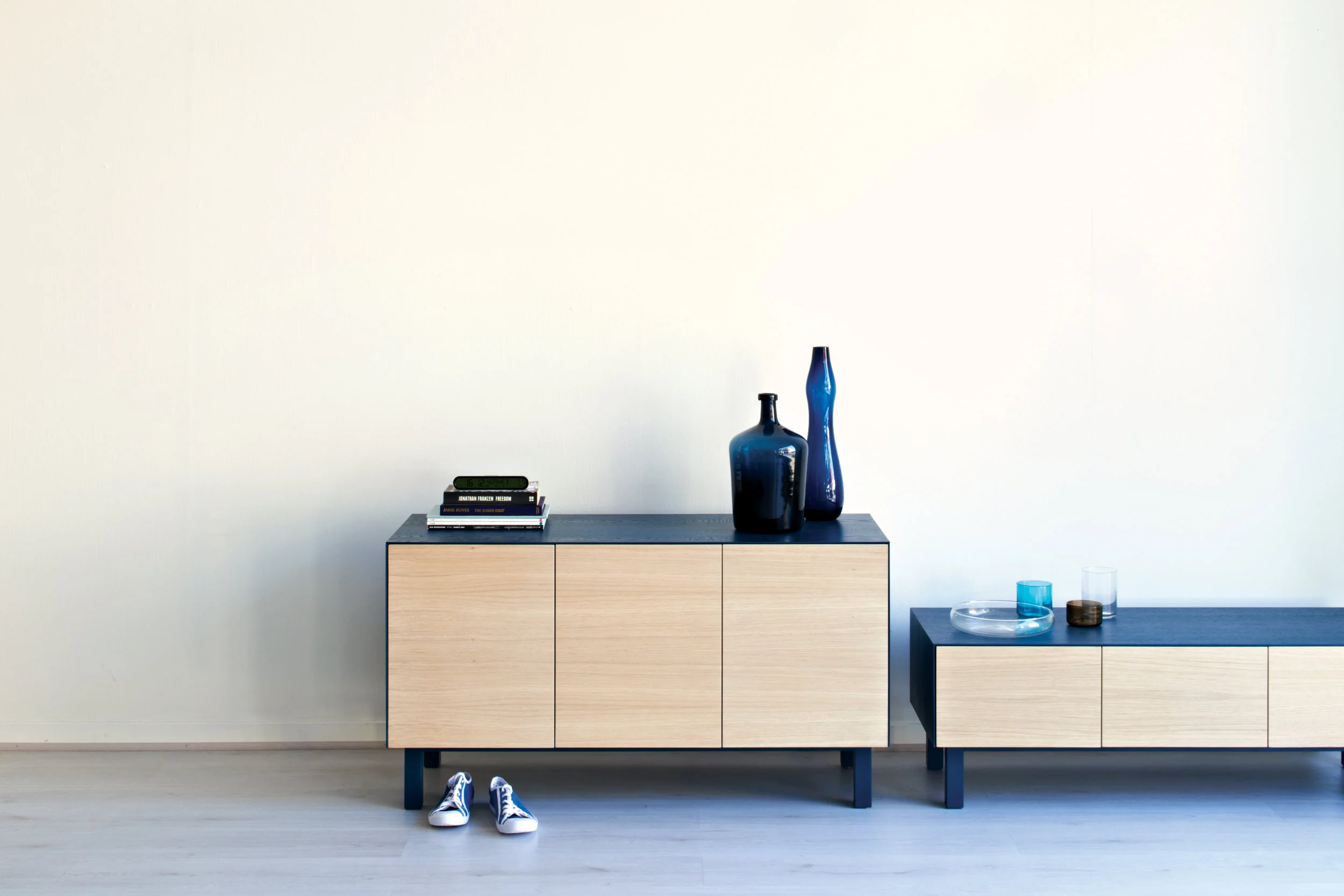ANOTHERBRAND01 11689.jpg