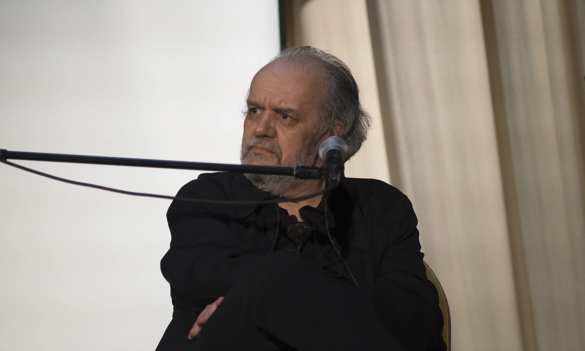 Chalkie Davies returns to Wales