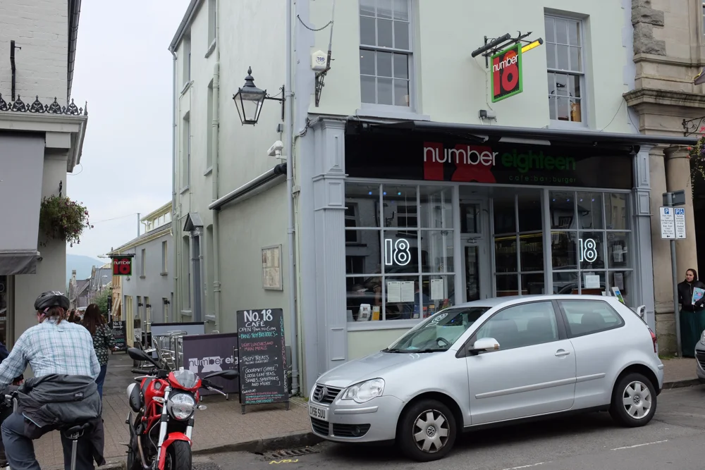 Ffoton Wales @ No.18 Crickhowell