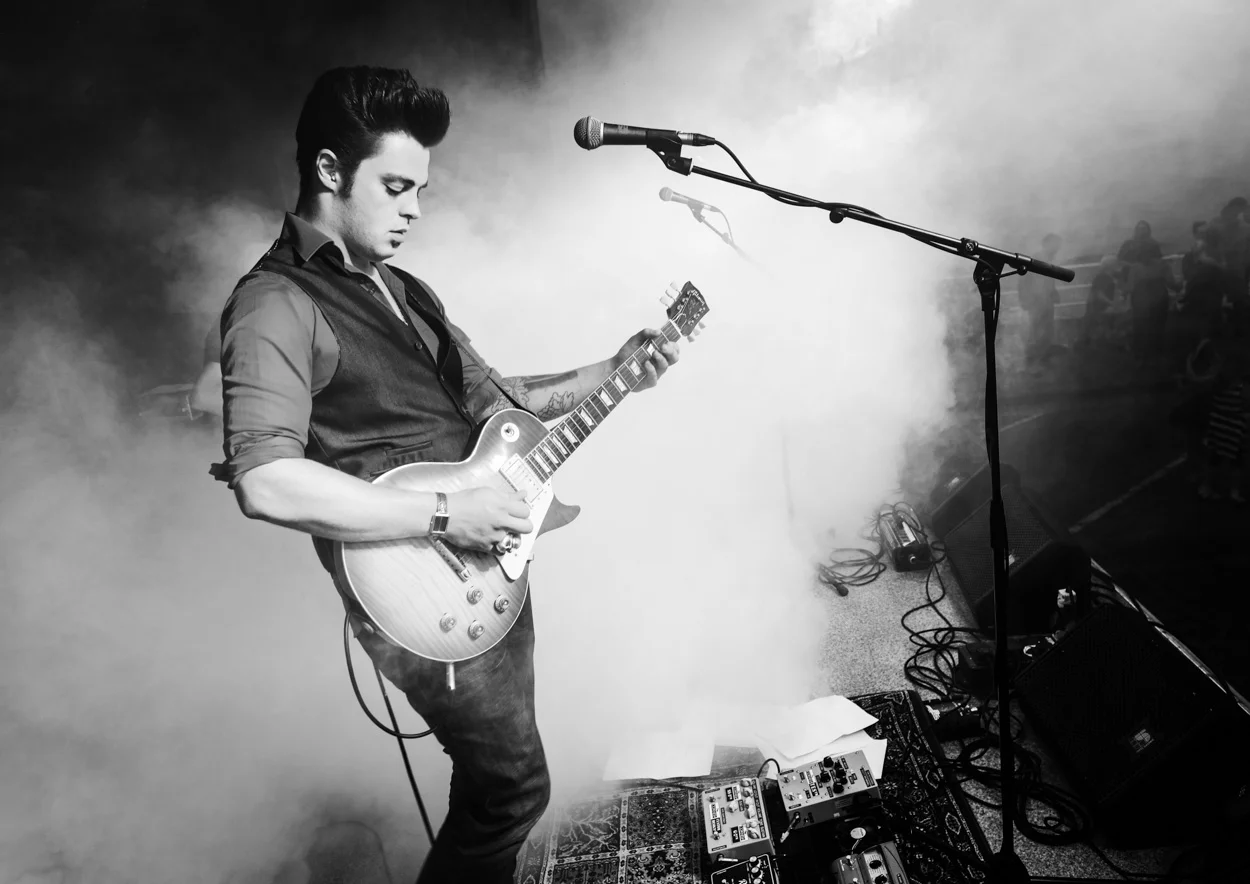 Alan Hale - Virgil McMahon Blues Guitarist Aber Town Carnival 2016.jpg