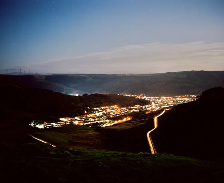 'Gap in the hedge' : Dan Wood