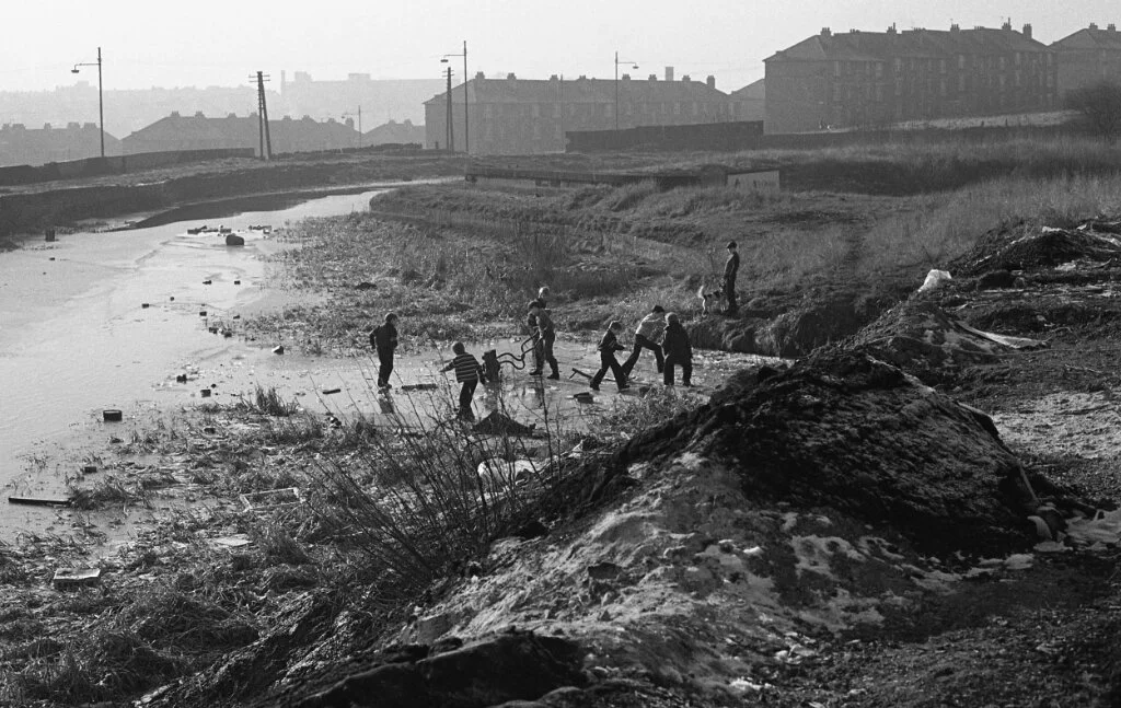 Boys on the Ice. Glasgow 1978 © Jos Treen