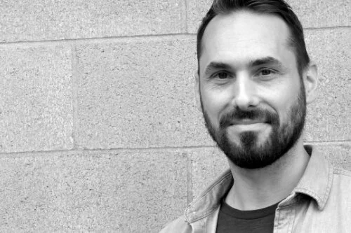 Huw Alen Davies on ffoton