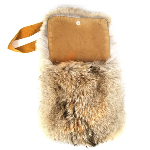 Womens_messenger_bag2.jpg