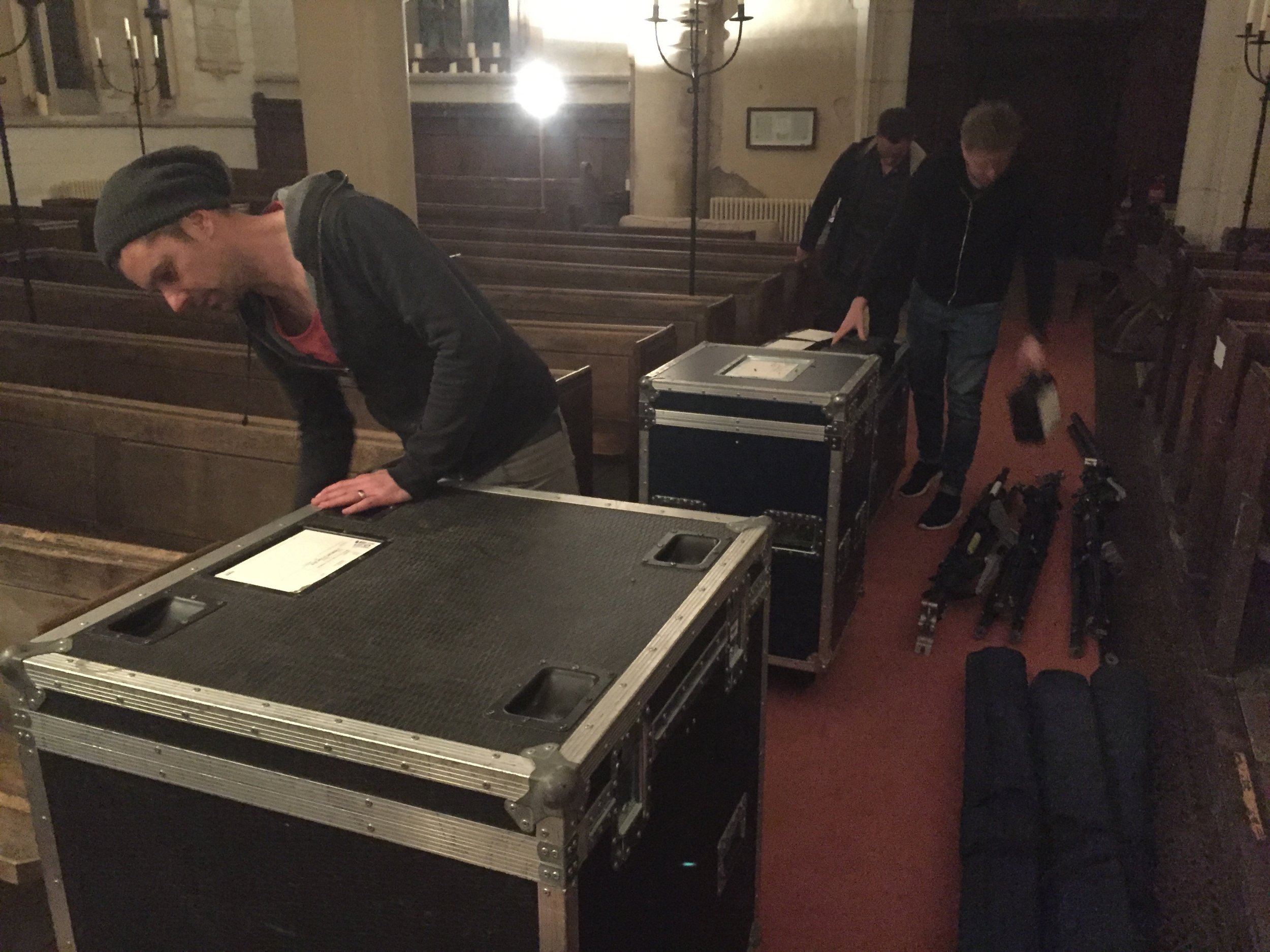 LATE NIGHT LIGHTING LOAD IN
