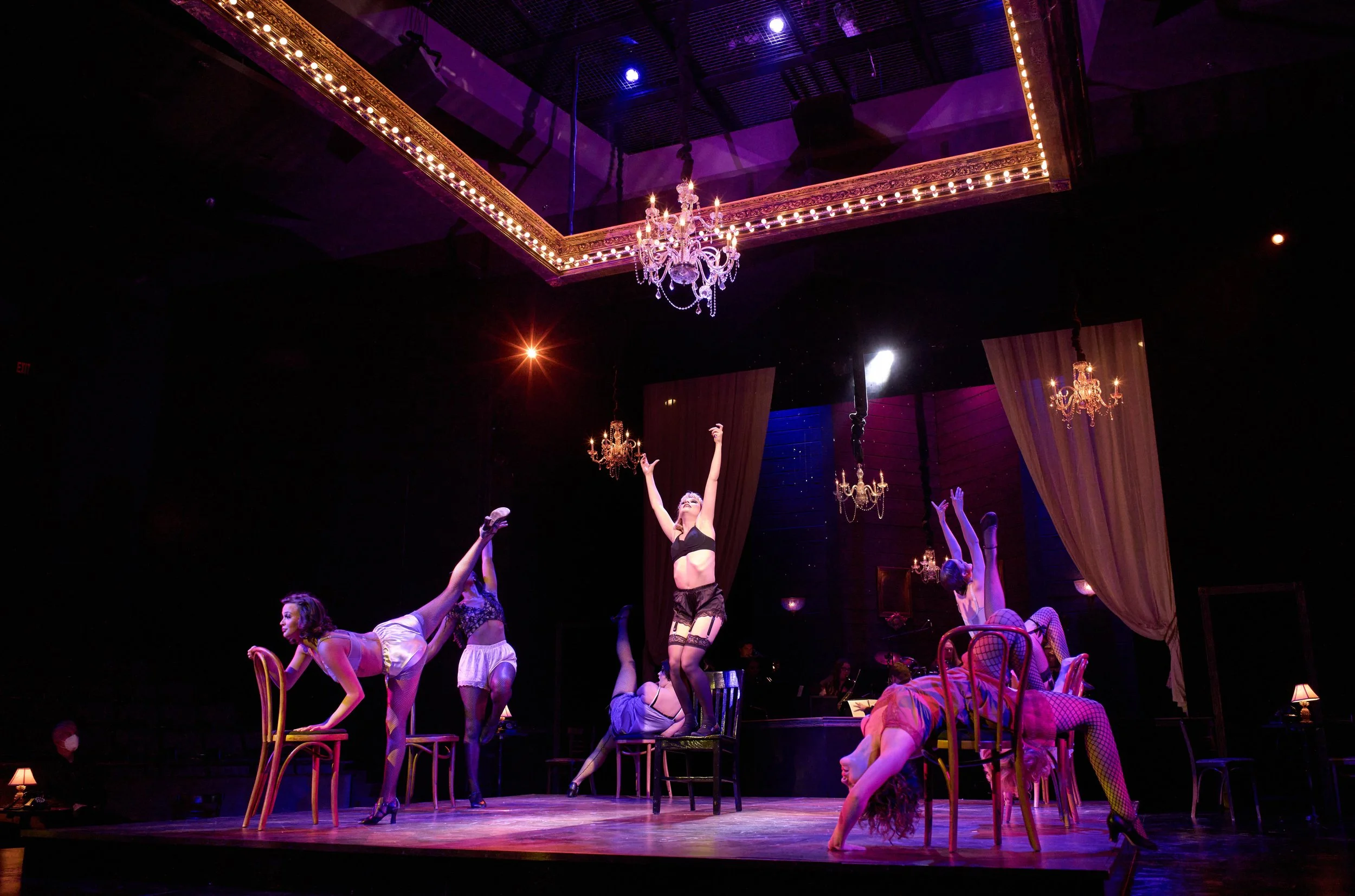 UET_CABARET2022-8086.jpg