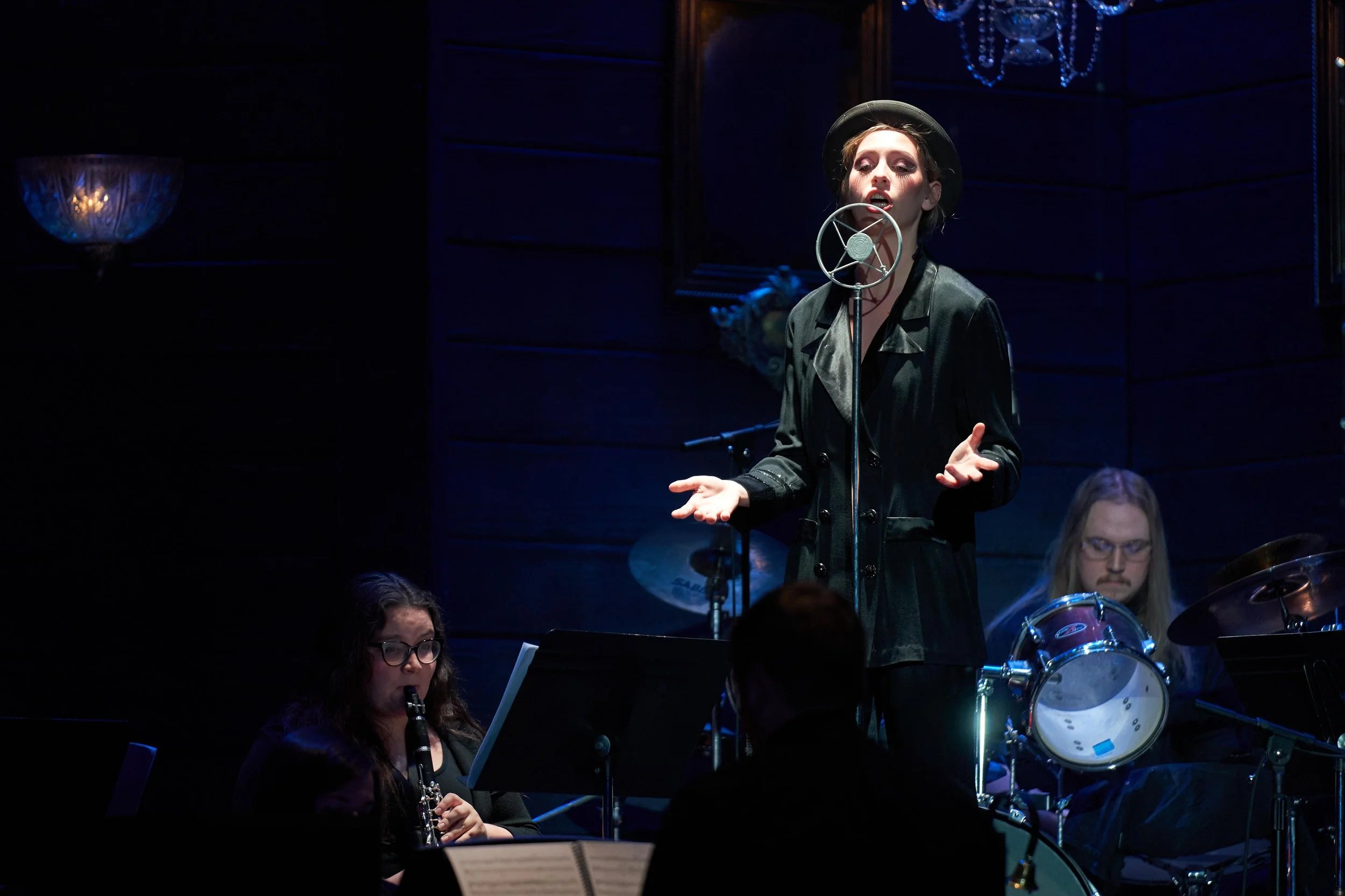 UET_CABARET2022-8133.jpg
