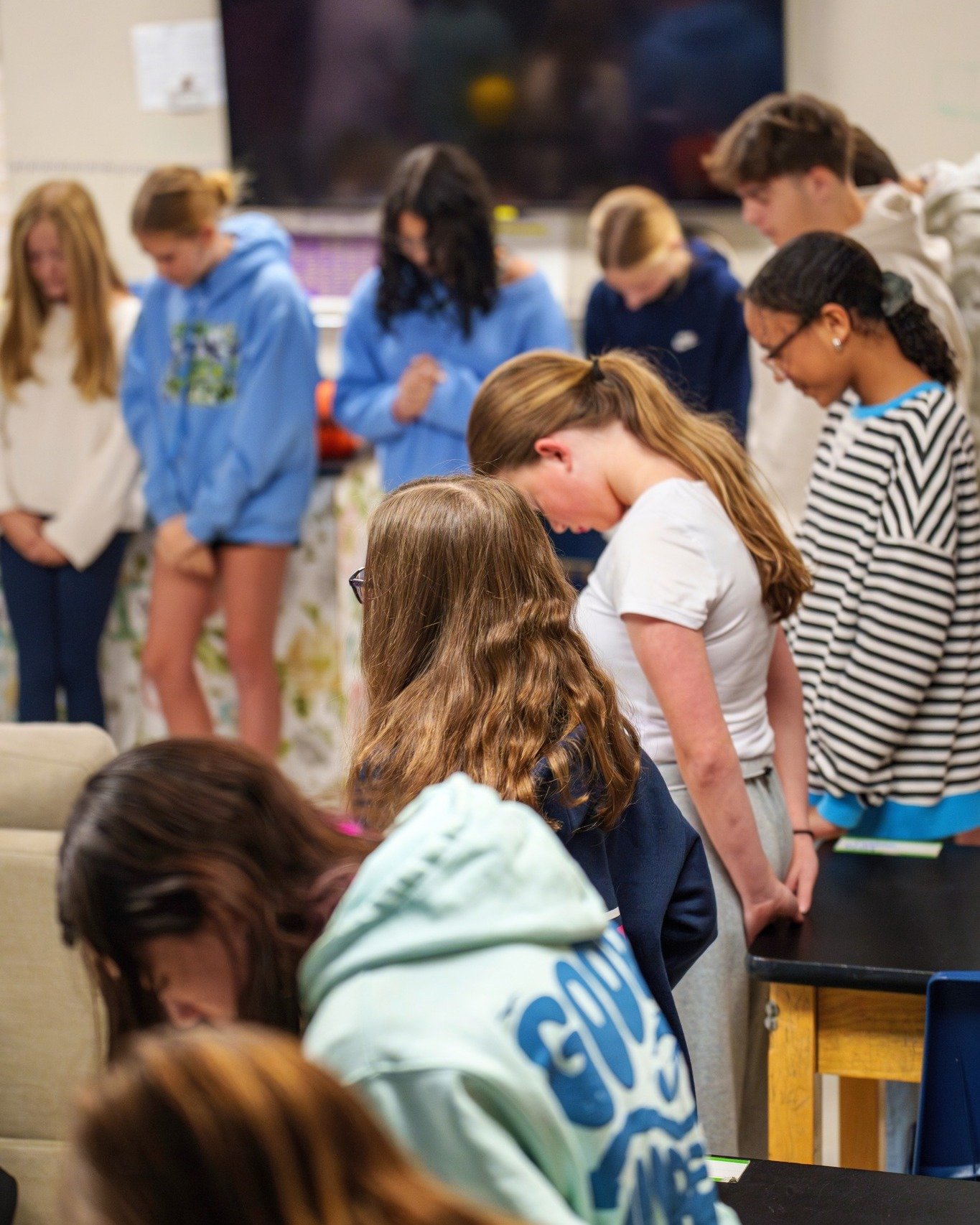 🙏 "Rejoice in hope, be patient in tribulation, be constant in prayer." (Romans 12:12 ESV)
&bull;
Want to start a YCI club at your school? DM us or hit the link in our bio! 👉🔗 #yci #yciclubs #campusministry #forstudents #bystudents #forch