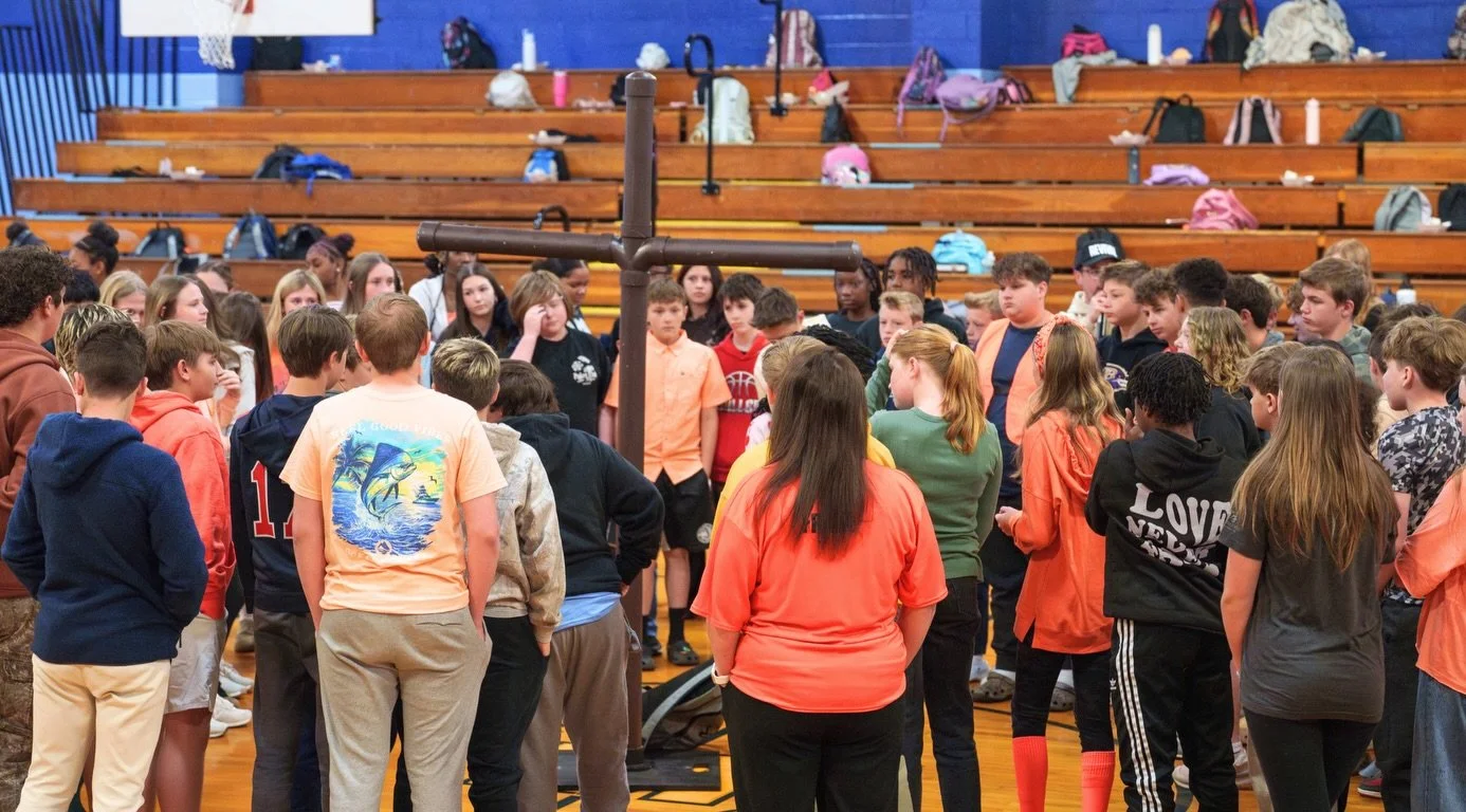 There&rsquo;s no empty tomb without the cross ✝️
&bull;
Recently, @erwinmiddle.yci and @eastro.yci hosted &ldquo;See You At The Cross&rdquo; events, bringing students together to reflect on the power of the crucifixion. Jesus, thank You for Your ulti