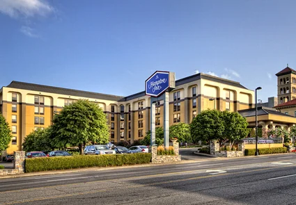 Capstone Development Acquires Two Nashville Hampton Inns