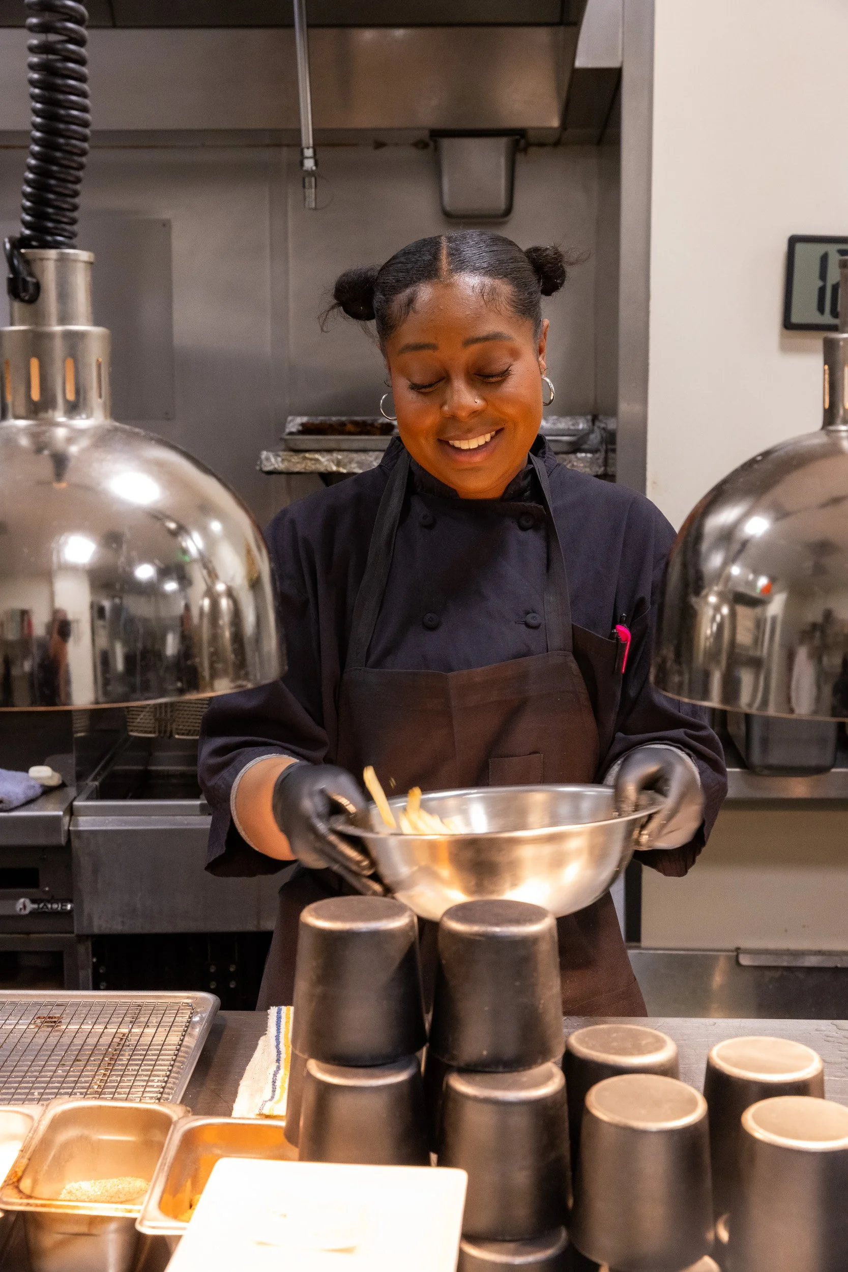 Student with bowl at Sprouts Chef Training