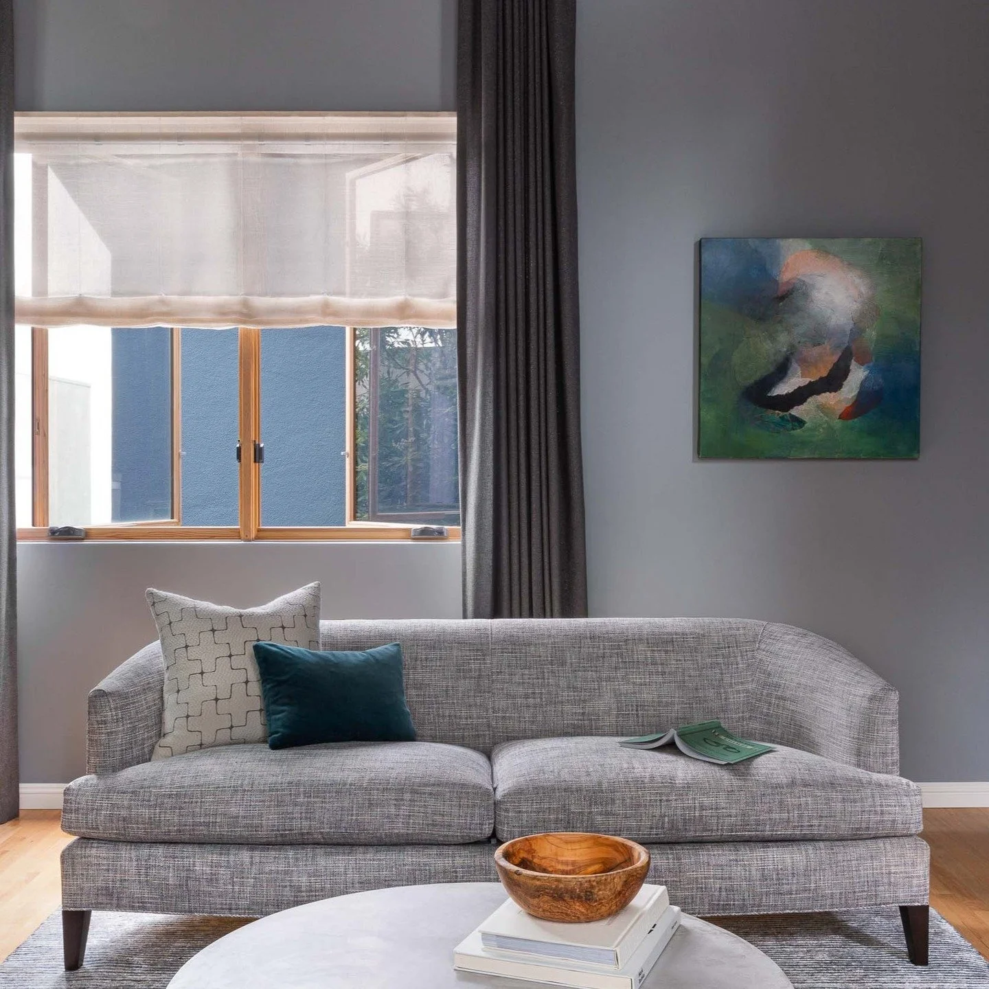 Oakland Hills Update | design by @meganwarrendesign 
#interiorphotography
#interiorphotographer
#interiordesignphotography
#bayarearemodeling
#bayareainteriorphotographer
#bayareainteriordesignphotographer
#interiordesignphotographer
