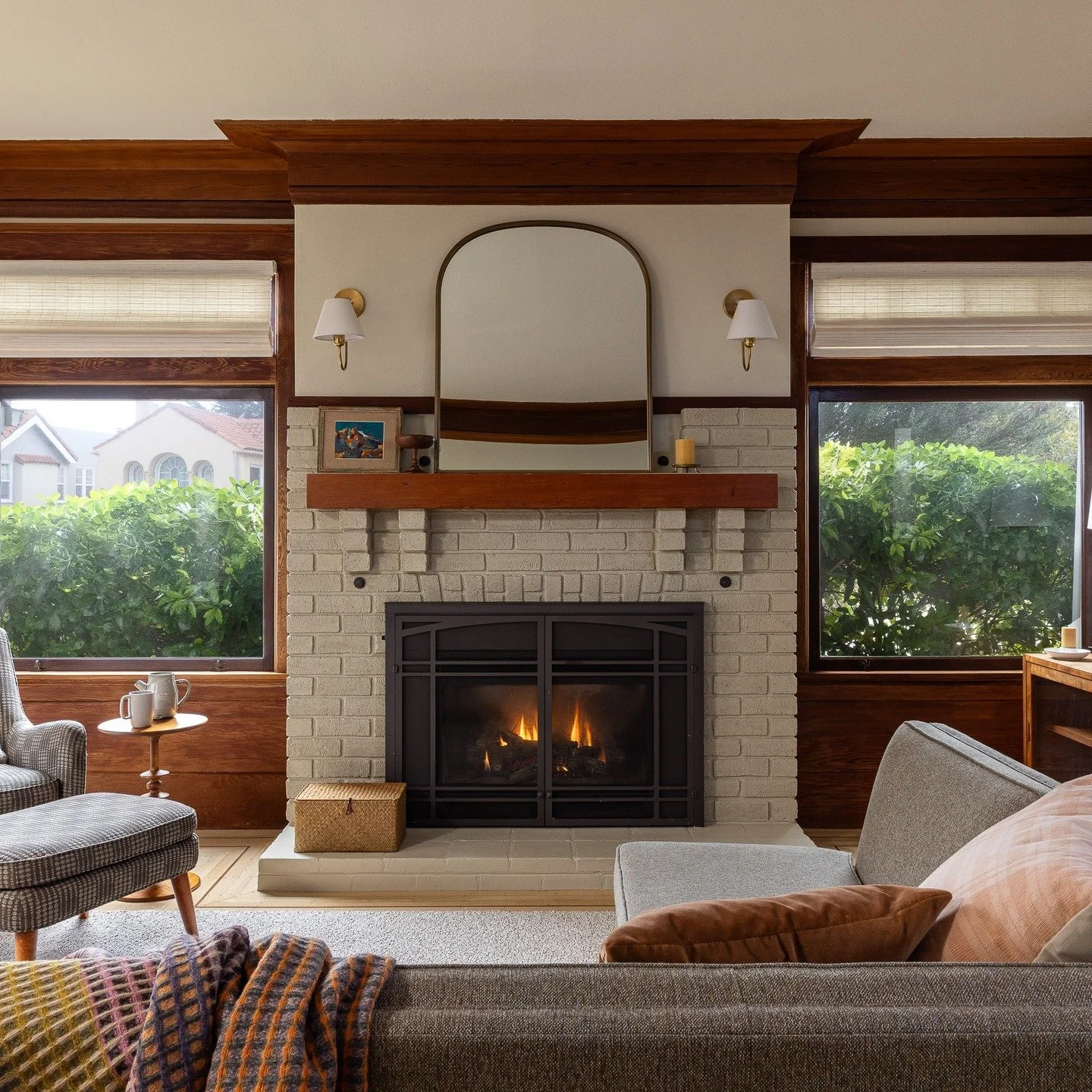 Craftsman remodel featured in Sunset Magazine | design by @refresh.your.space 
See profile for link.
#interiorphotography
#interiorphotographer
#interiordesignphotography
#bayarearemodeling
#bayareainteriorphotographer
#bayareainteriordesignphotograp