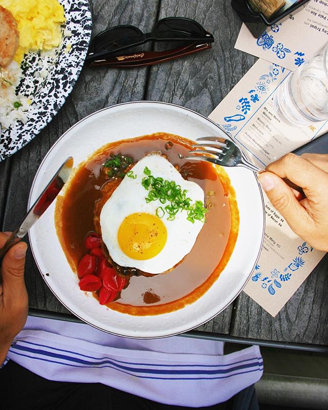 We're closed tonight, but open for BRUNCH tomorrow. Loco moco for the first breakfast of the new year. Major 🔑.