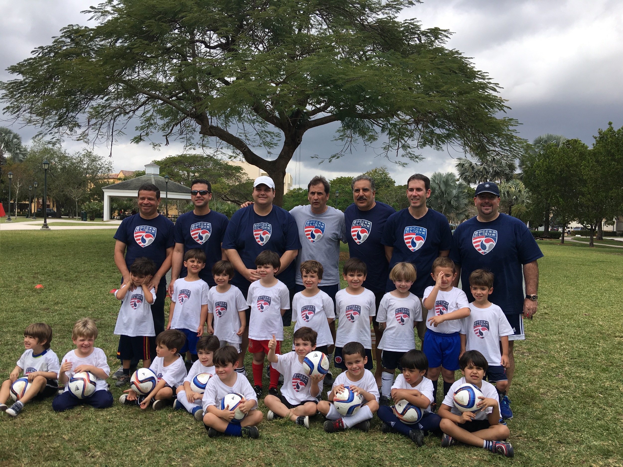 Fernando Fiore visits Soccer Clique U5 Group