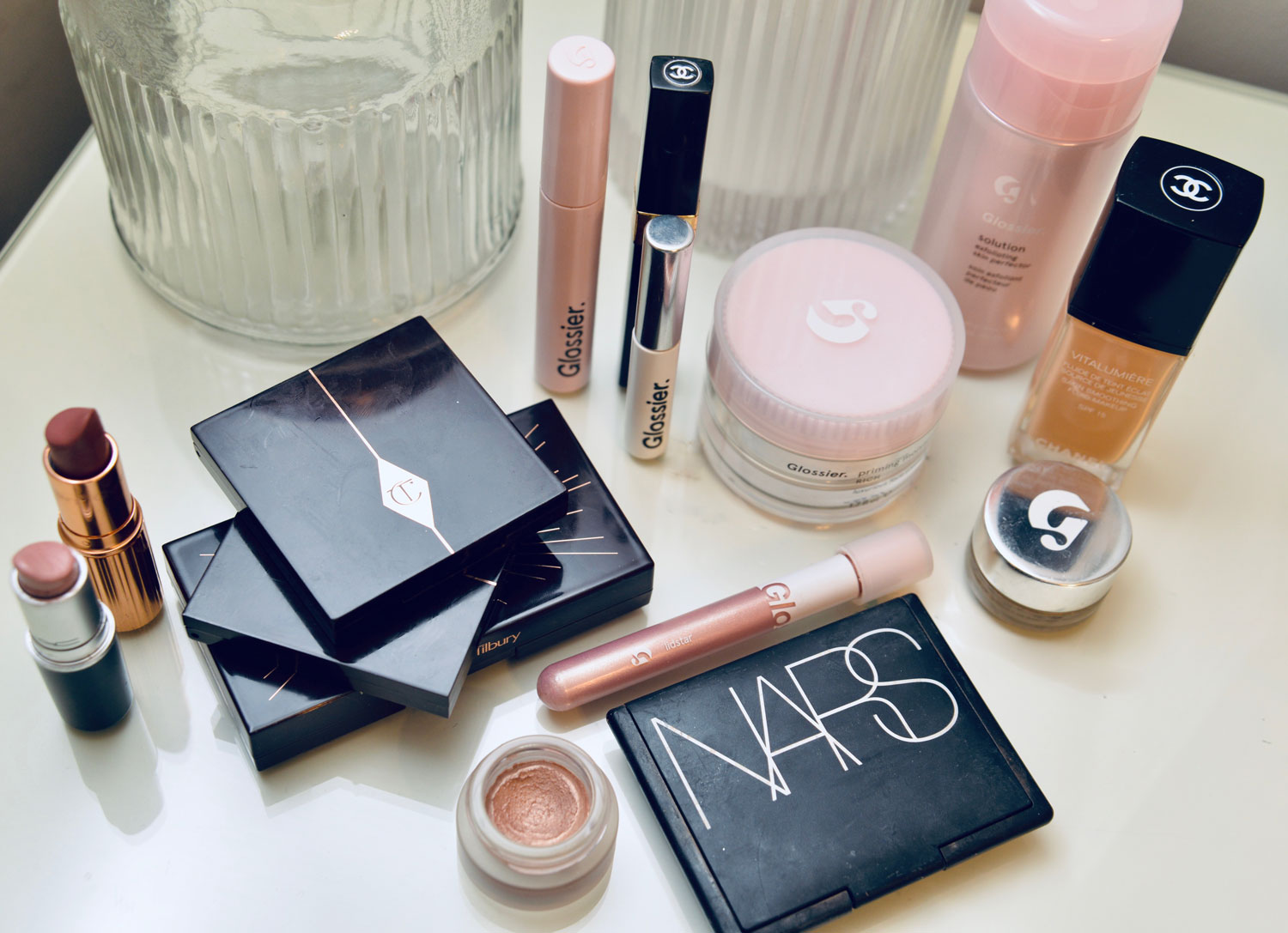 The+Obsession+Diary+Make+Up2.jpg