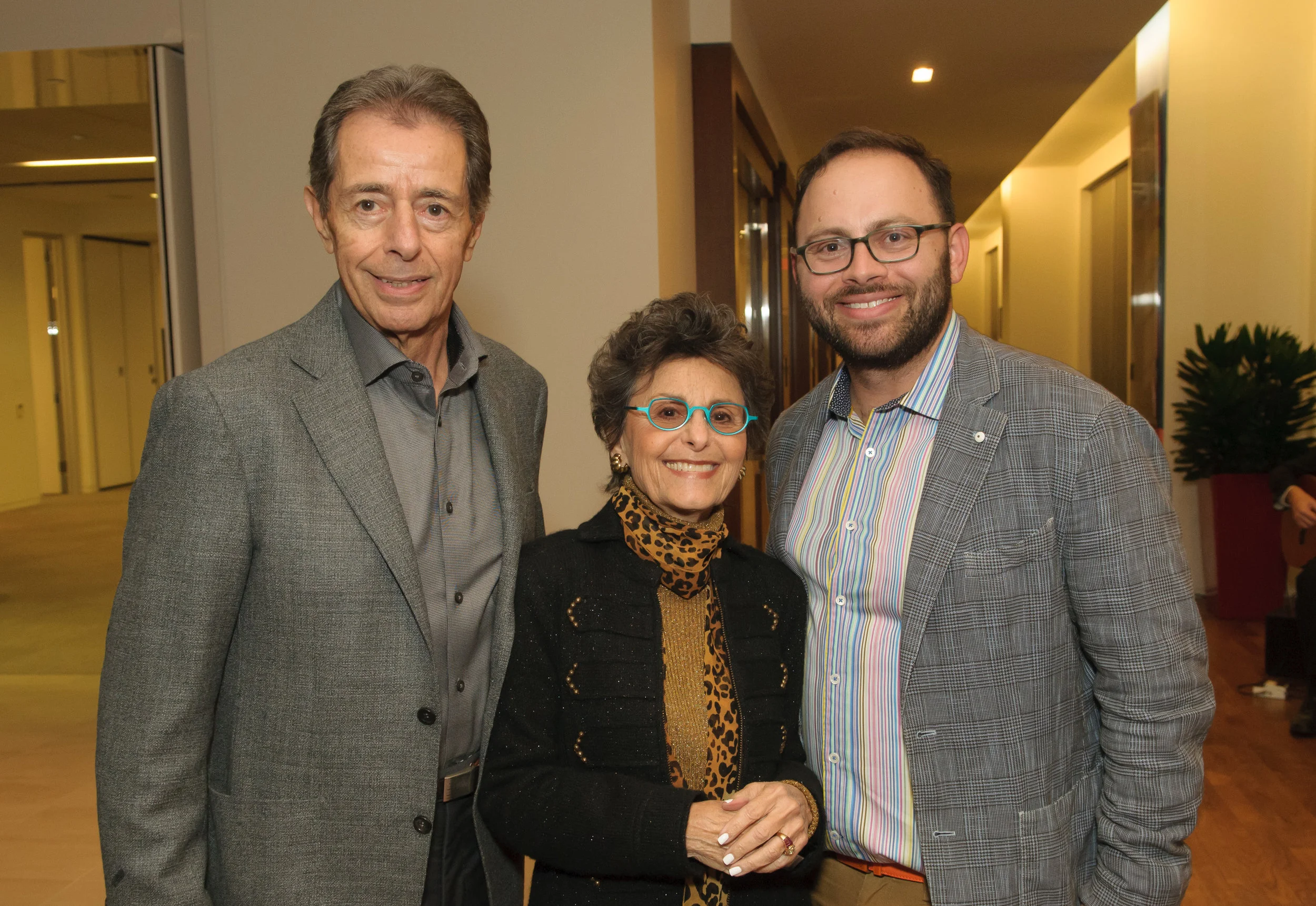 AwardsAnnouncementReception_63.jpg