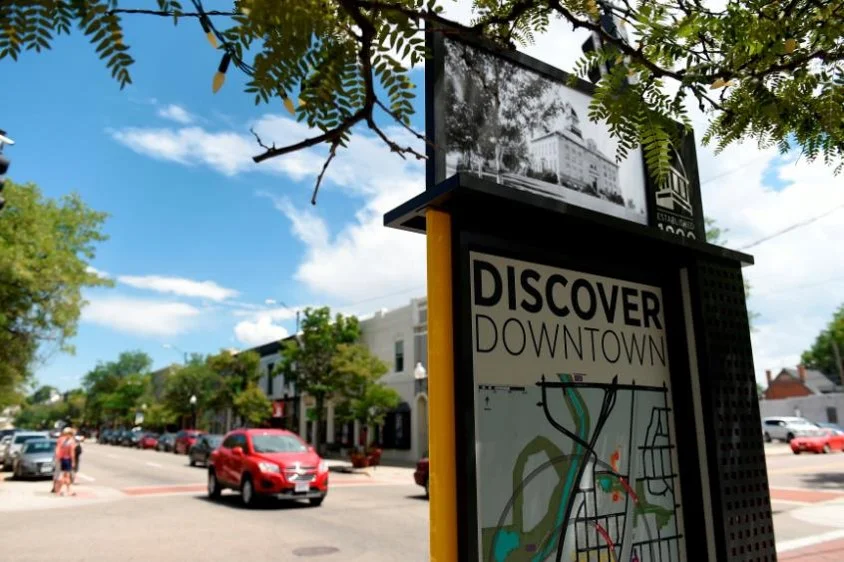 Discover downtown.jpg