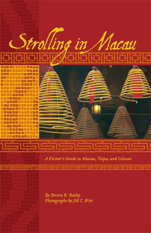 Strolling-in-Macau.jpg