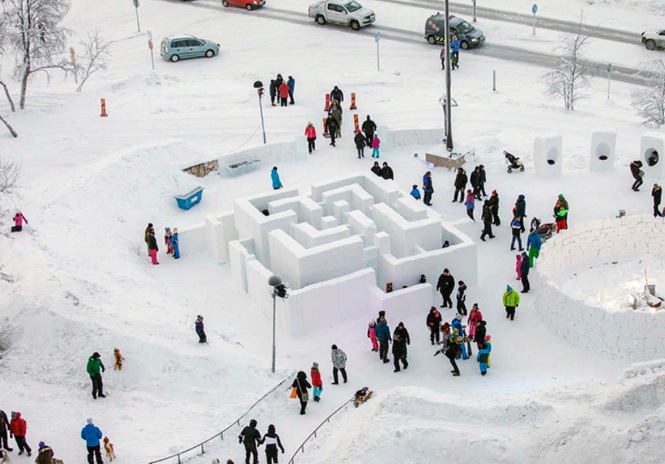 Here's another creative idea for all those snow days we've been having! Gather up those good neighbors and build a snow maze like these folks in Kiruna, Sweden did! 