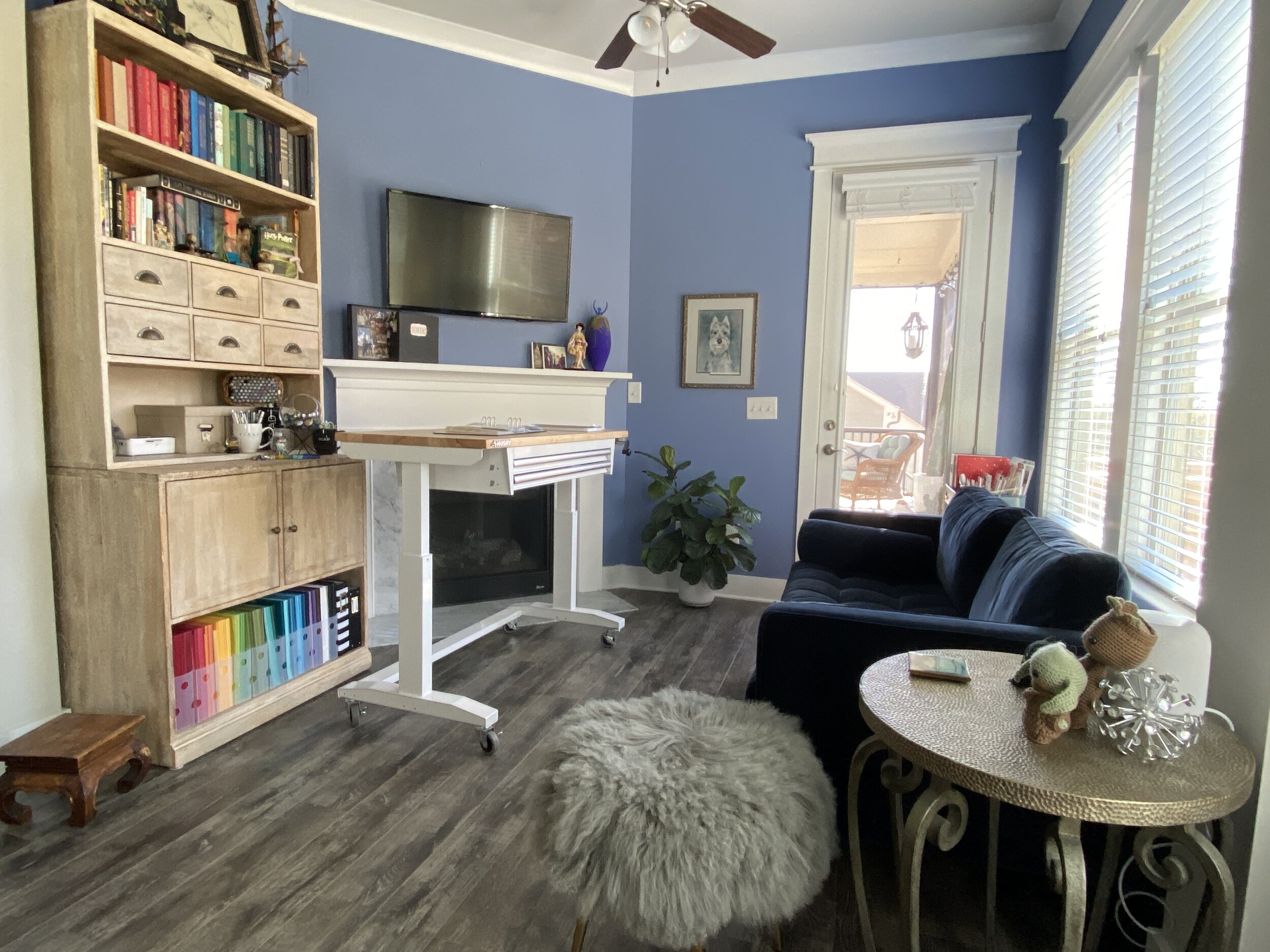 blayne craft room.JPG