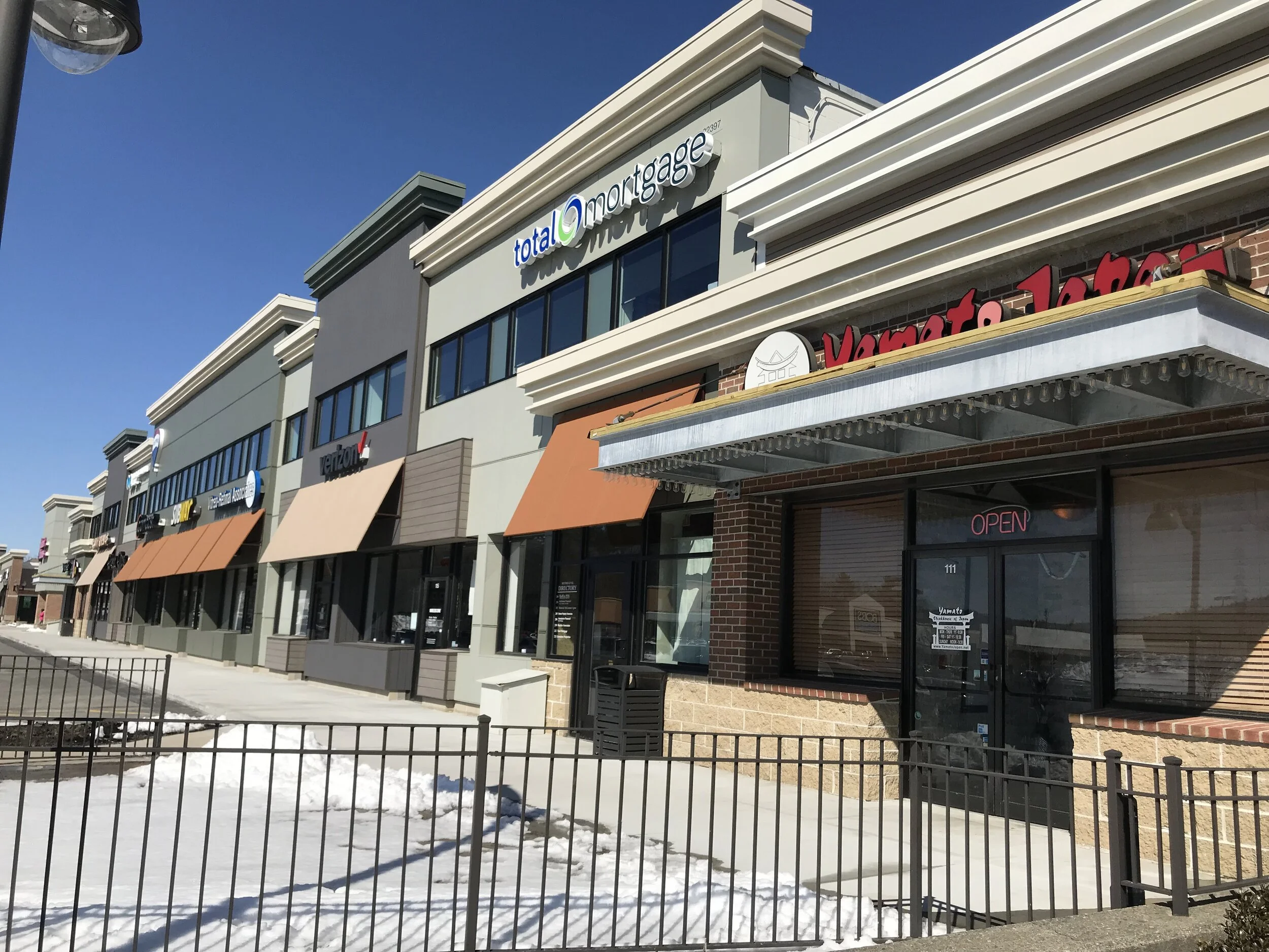 Twin City Shopping Center — Geronimo Commercial Properties