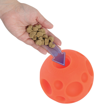  OmegaPaw Tricky Treat ball