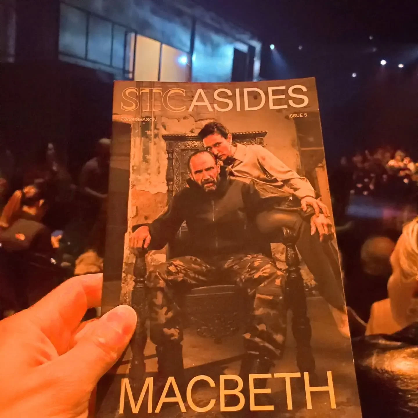 That was definitely a highlight for me. Ralph Fiennes and Indira Varma as Macbeth and Lady Macbeth. What a dream to get to see these two together up close @shakespeareindc !! 🤩❤️🩸🩸🩸💫
#theatre #dctheatre #stc #shakespearetheatre #macbeth #amazin