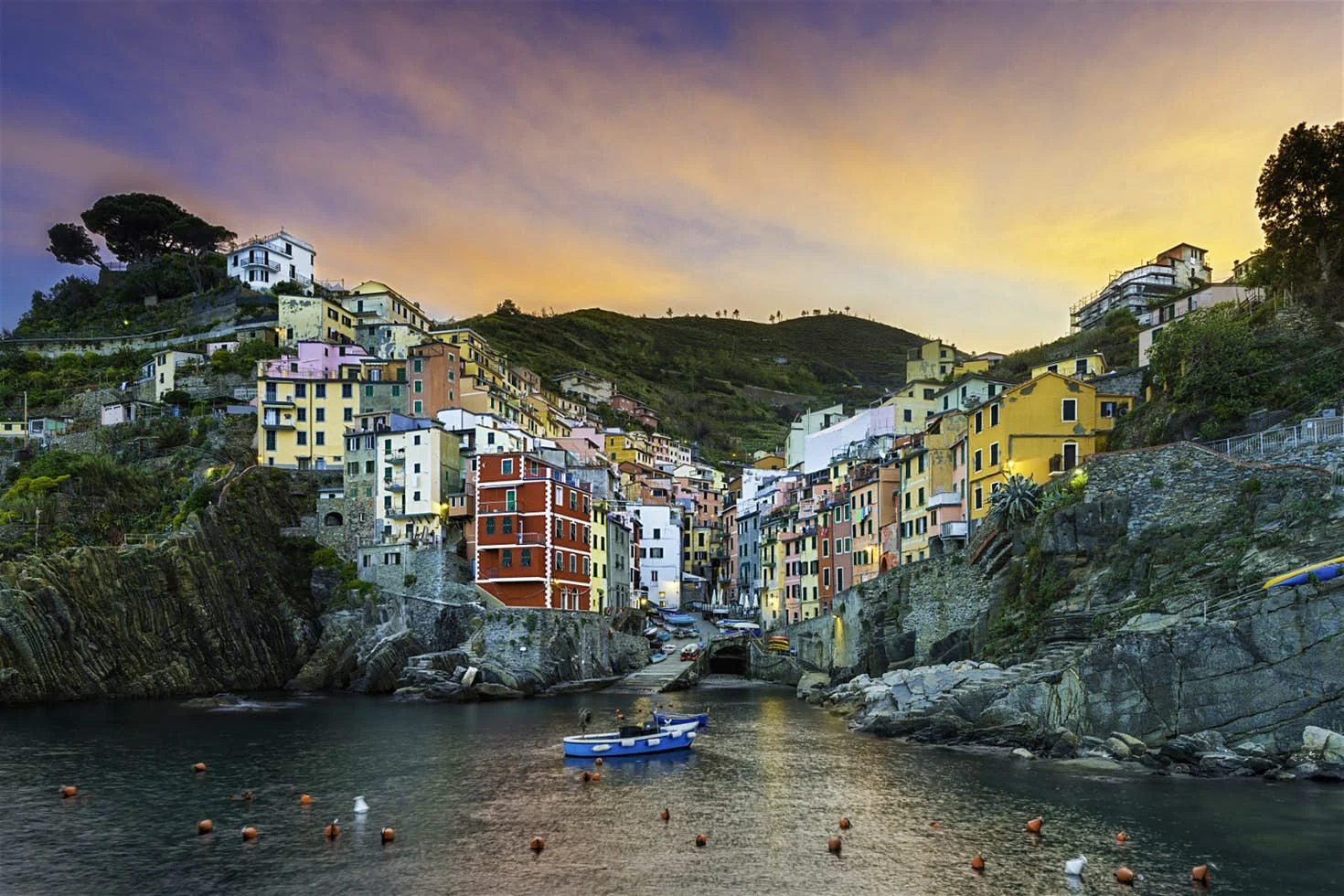 Riomaggiore (part of the 5 towns)