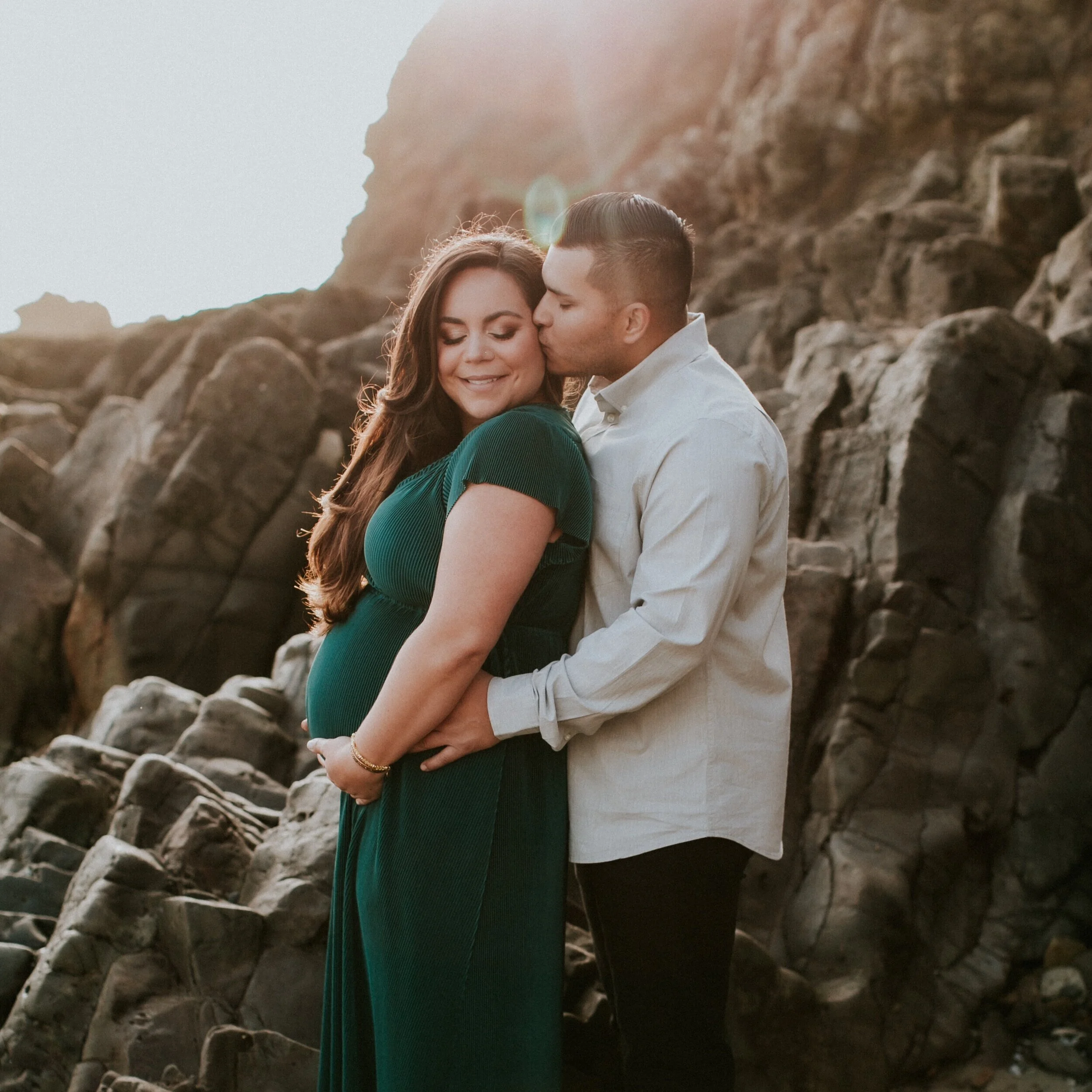Kaitlyn + Carlos Maternity