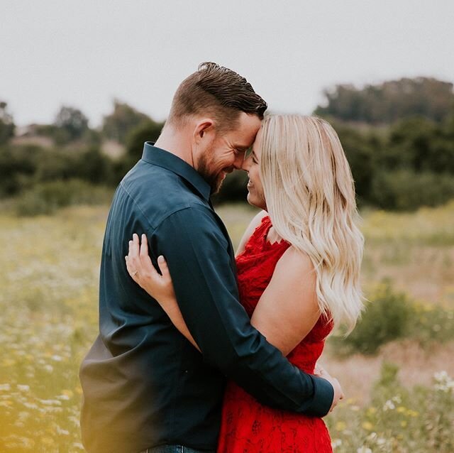 If I find out your first dance song 🎶, chances are I&rsquo;ll play it during your engagement session for alllllll the feels 🥰