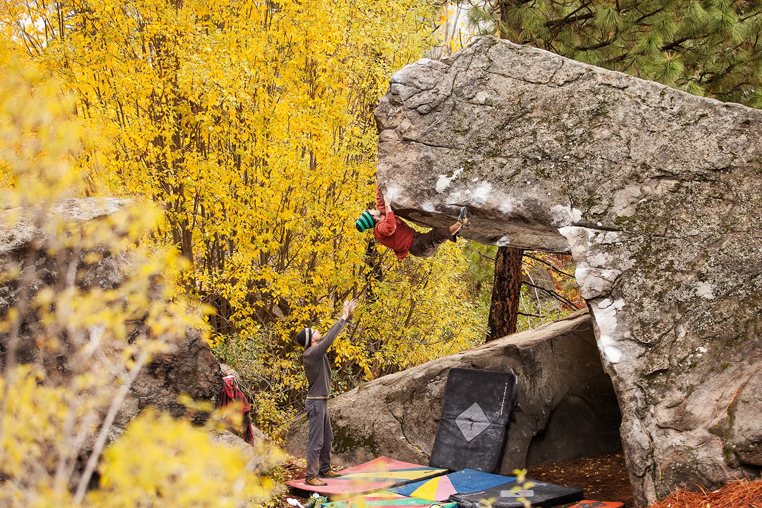 Tyler Weiss climbing PimpSqueak | Leavenworth, WA