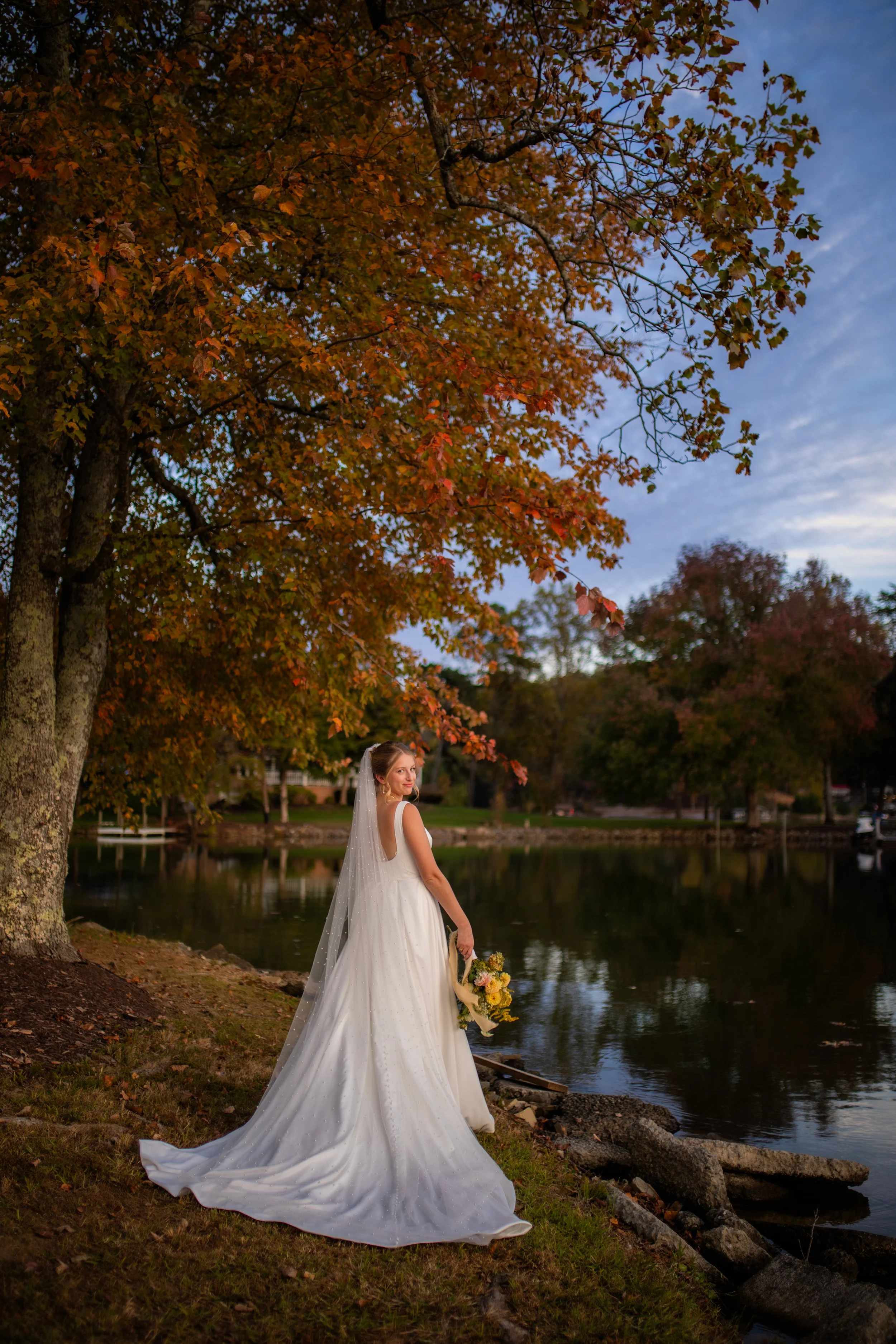 PhotographybyCarolineTrotter_Raina+Cole_SneakPeek_10-25-25_-304.jpg