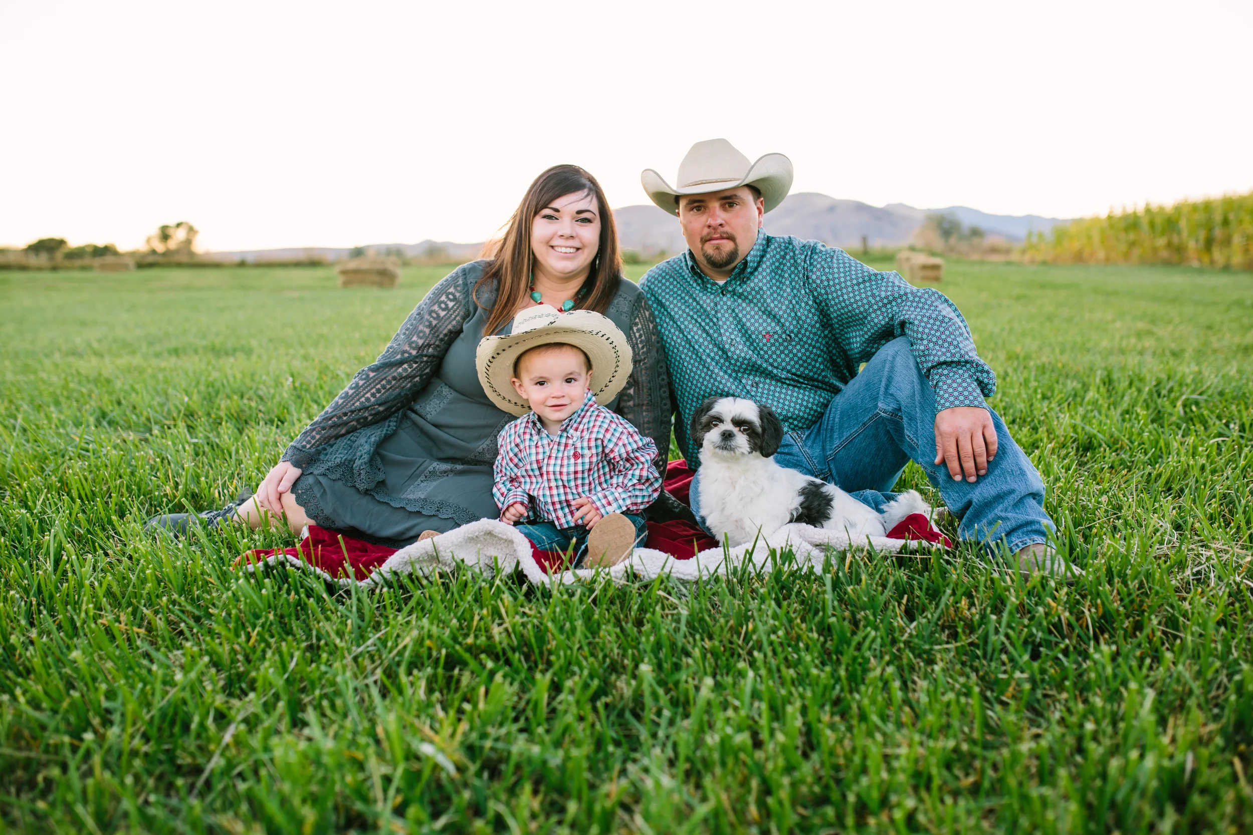 Noble Family { Farm Family Photo Session)
