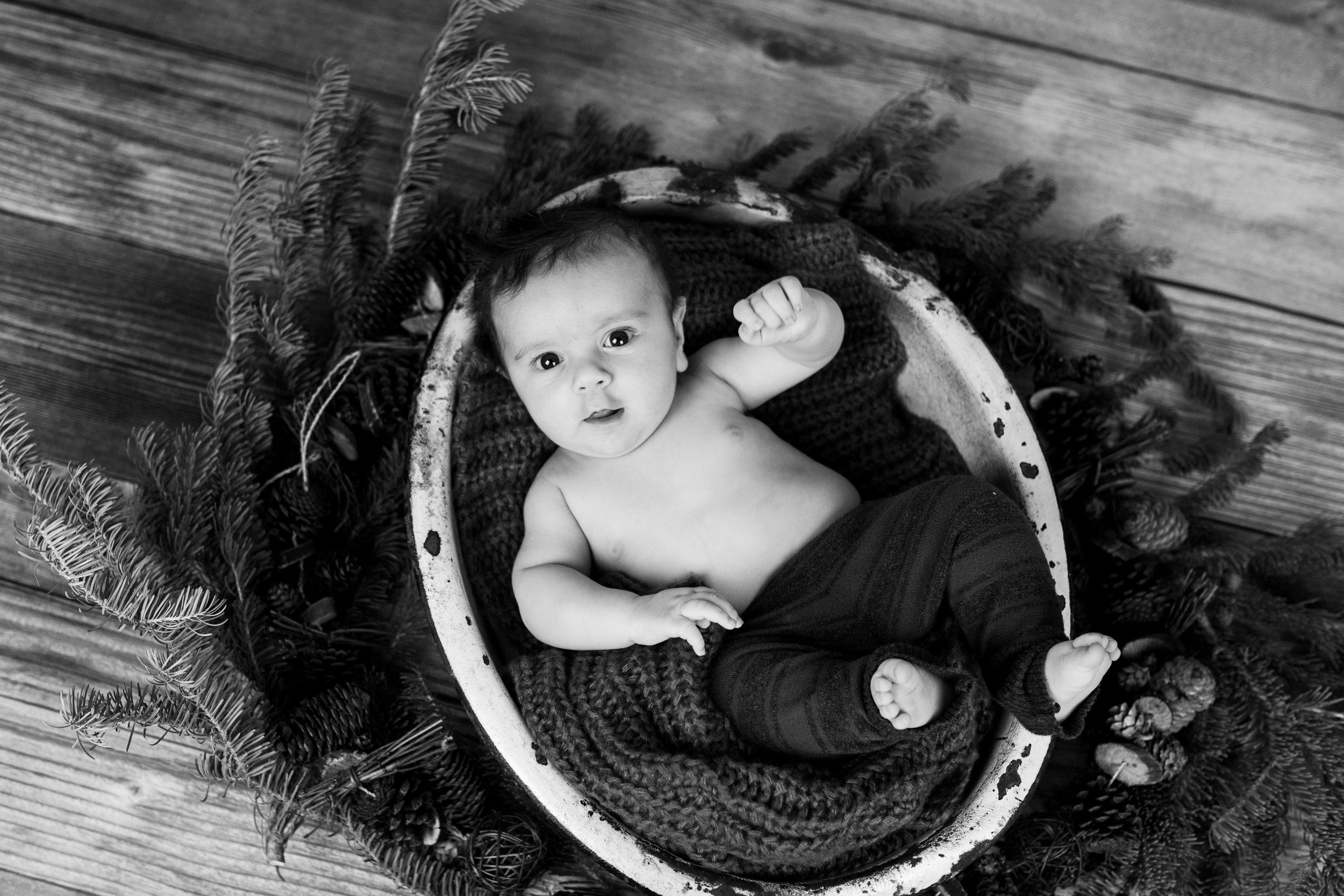 Logan Utah Newborn Photographer-0804-2.jpg