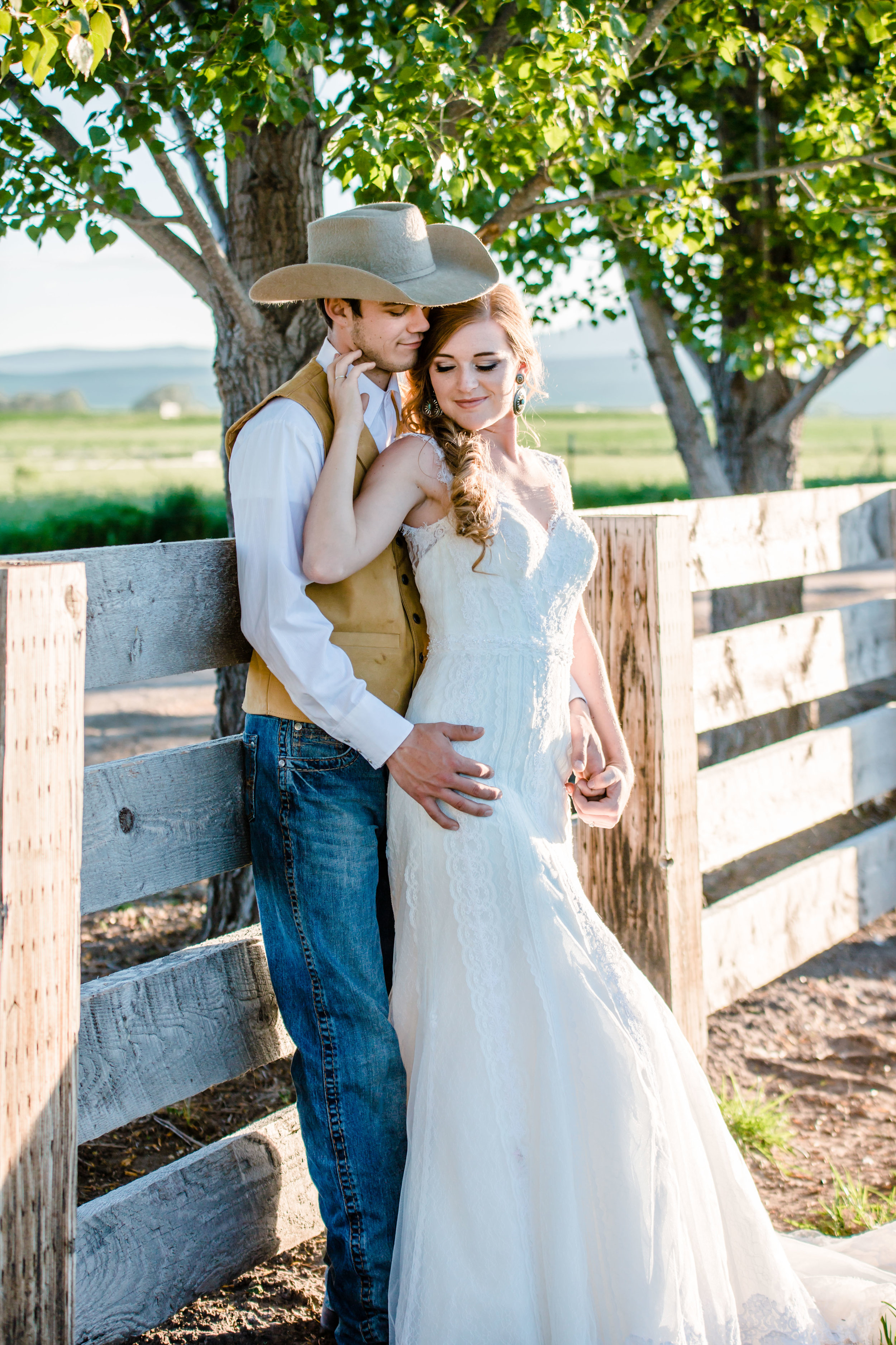 Logan Utah Western Wedding Photographer-0175.jpg