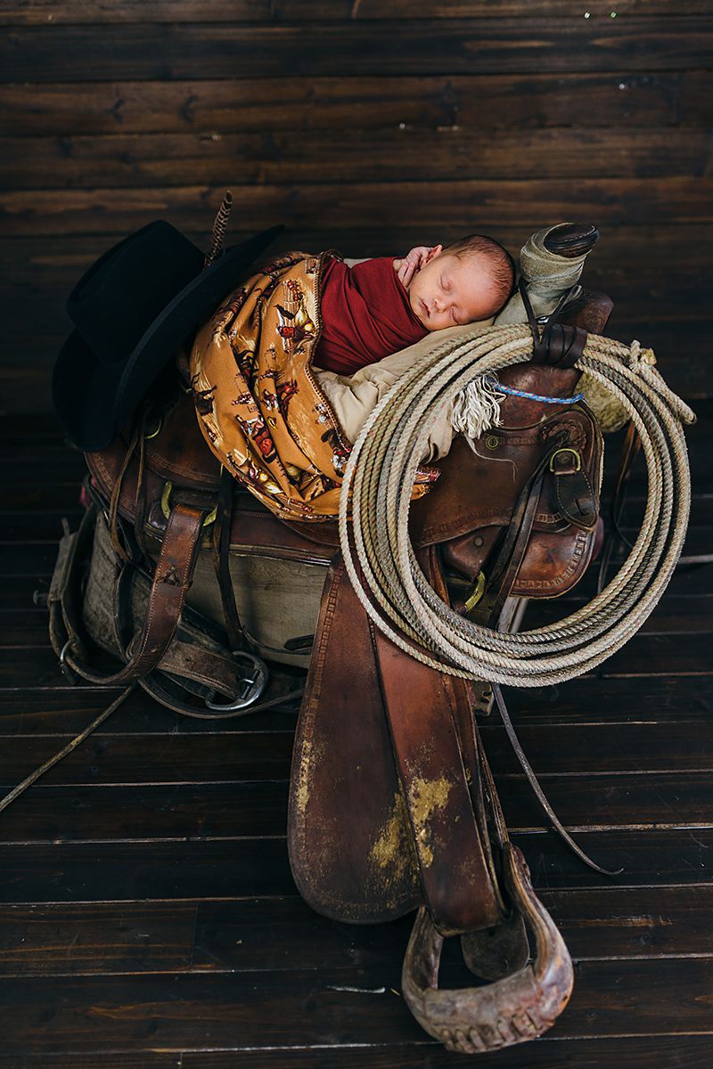 Cowboy Newborn Photos-9799.jpg