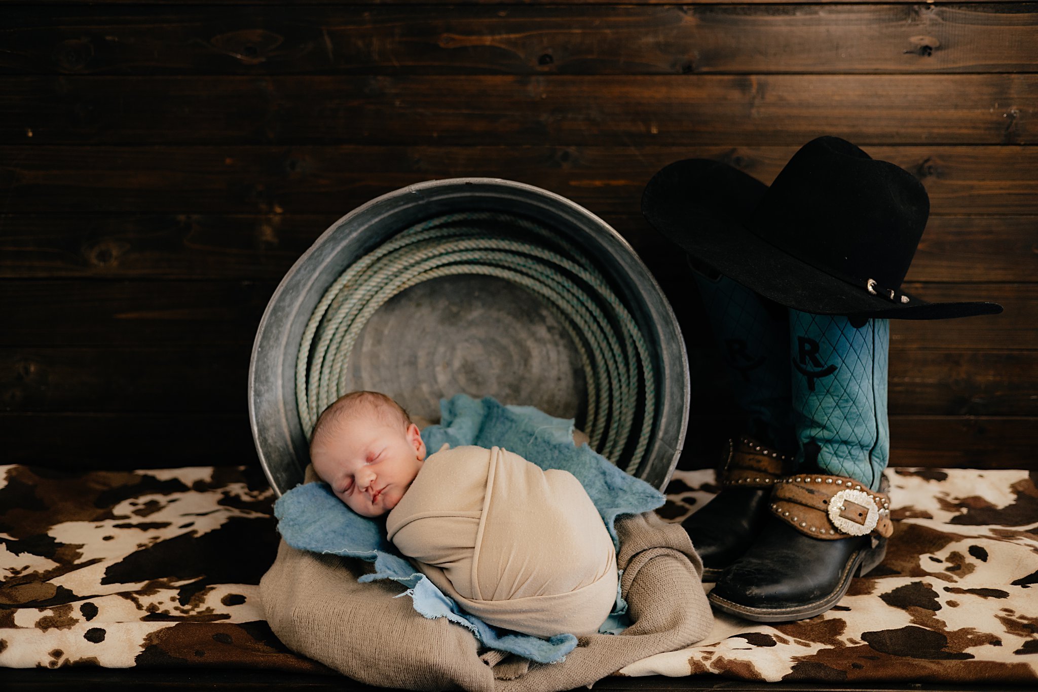 Pocatello Newborn Photographer_2001.jpg