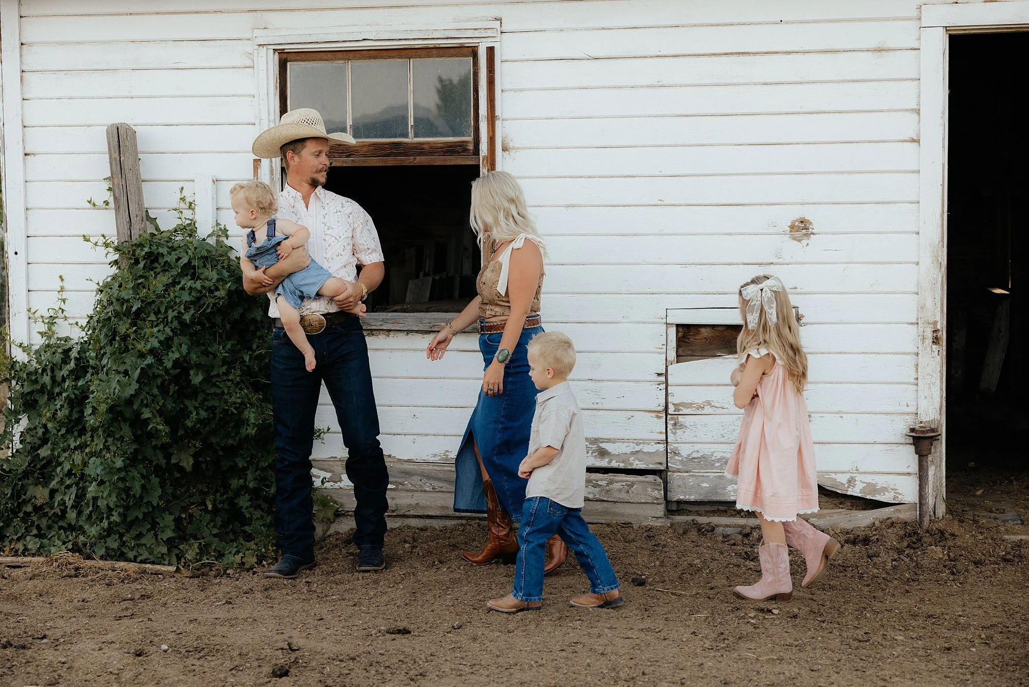 Idaho Cowboy Family Photographer_3503.jpg