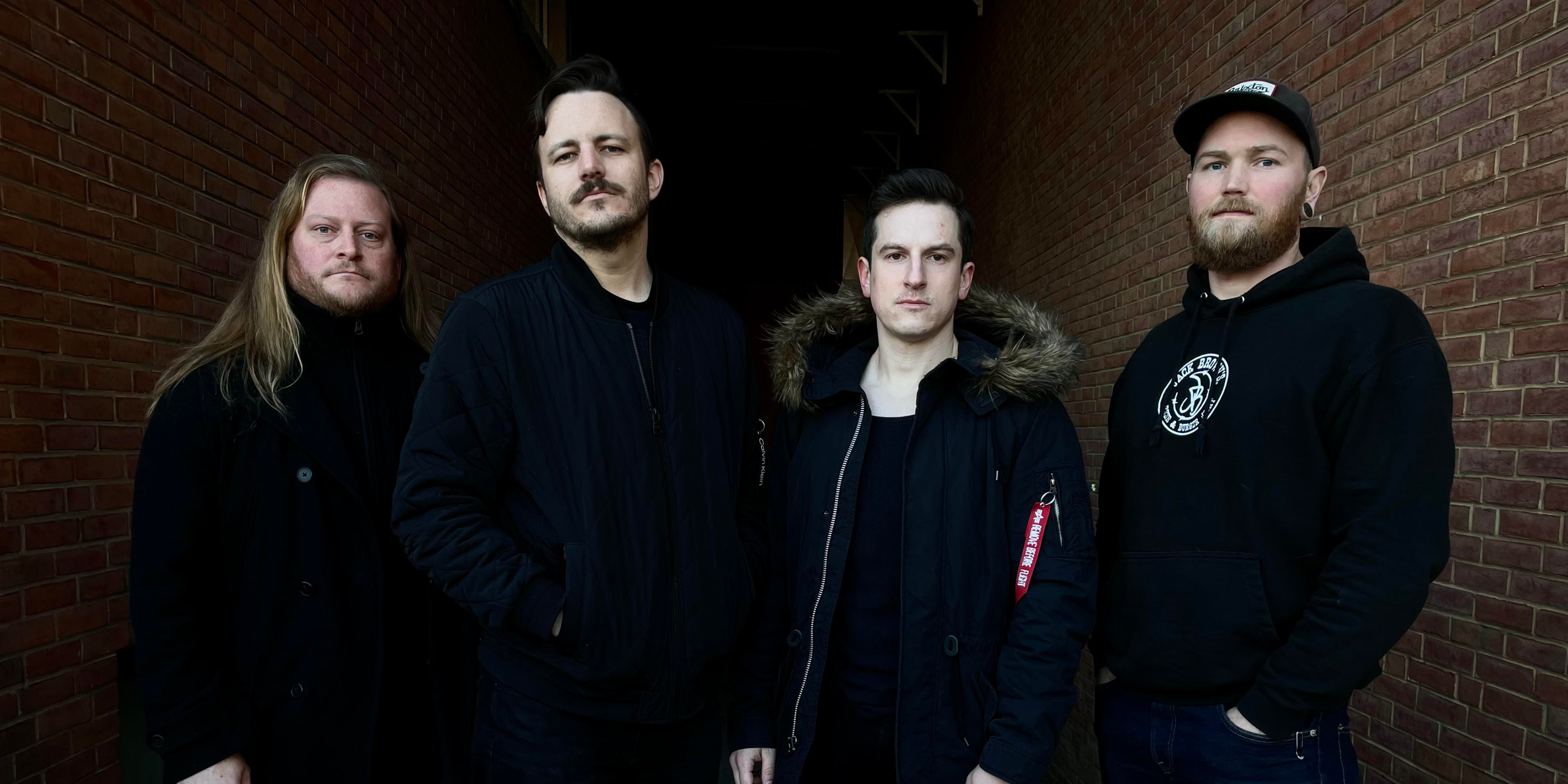 Vara Alta w/Gone Cold, Making A Mockery, Dinosaurs In Paris at The Golden Pony (18+)