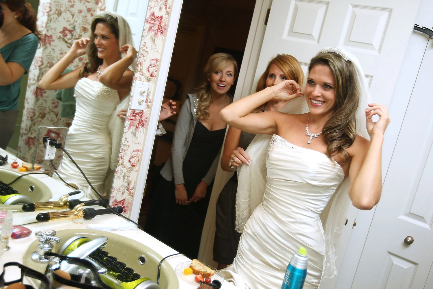 KatrinaandLorinColoradoWedding_004.jpg