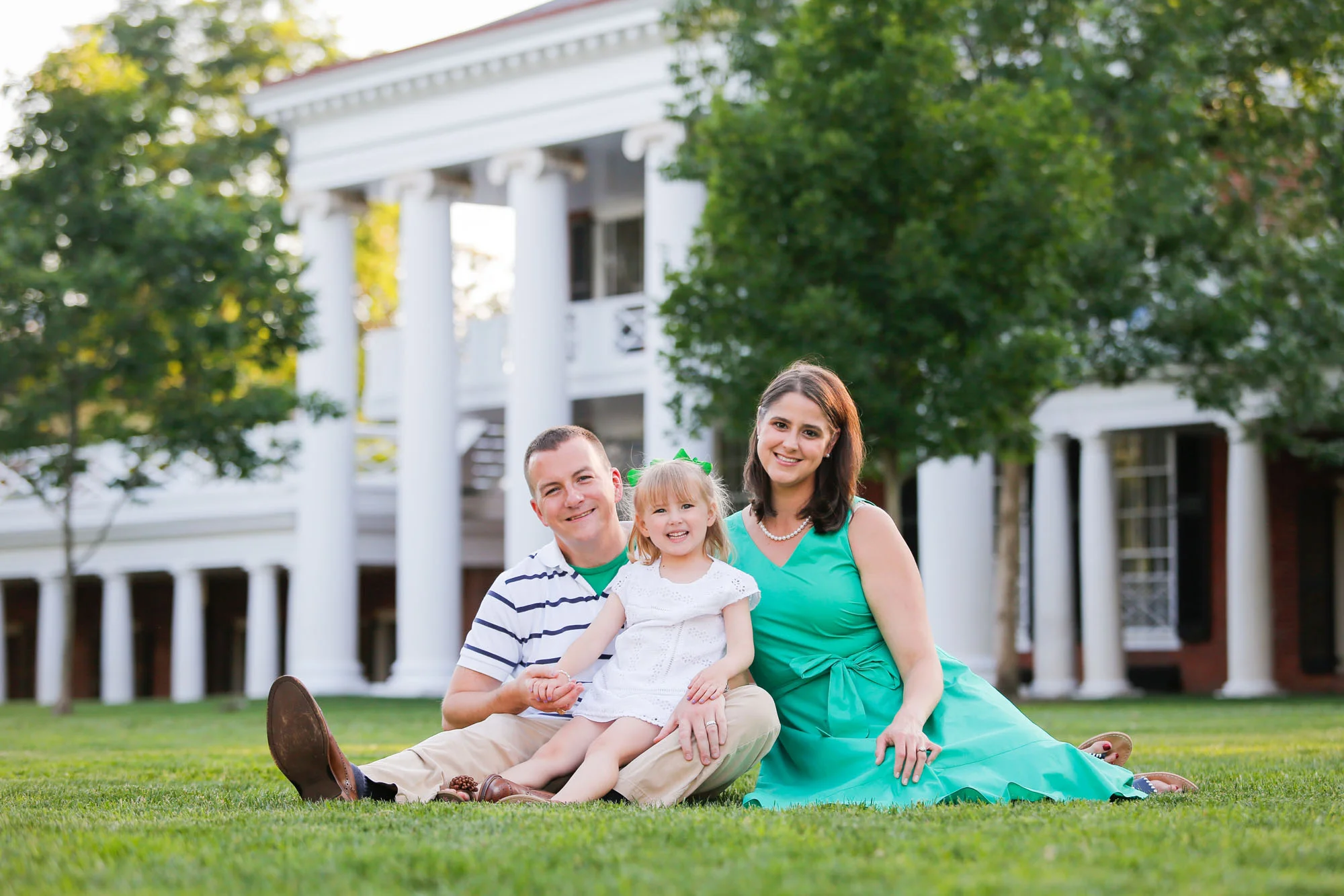 5/30/17 Charlottesville, VA - Hillary, Fran and Emmy Lou Family Portraits at UVA.
Photo Credit: Amanda Maglione