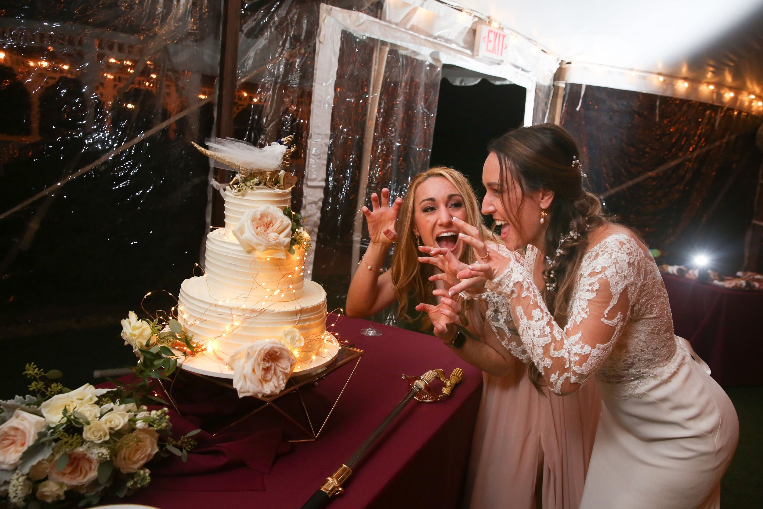  10/22/21 - Charlottesville, VA - Jill and Charles Cahoon Wedding at Keswick Vineyards.Photo credit: Amanda Maglione Photography 