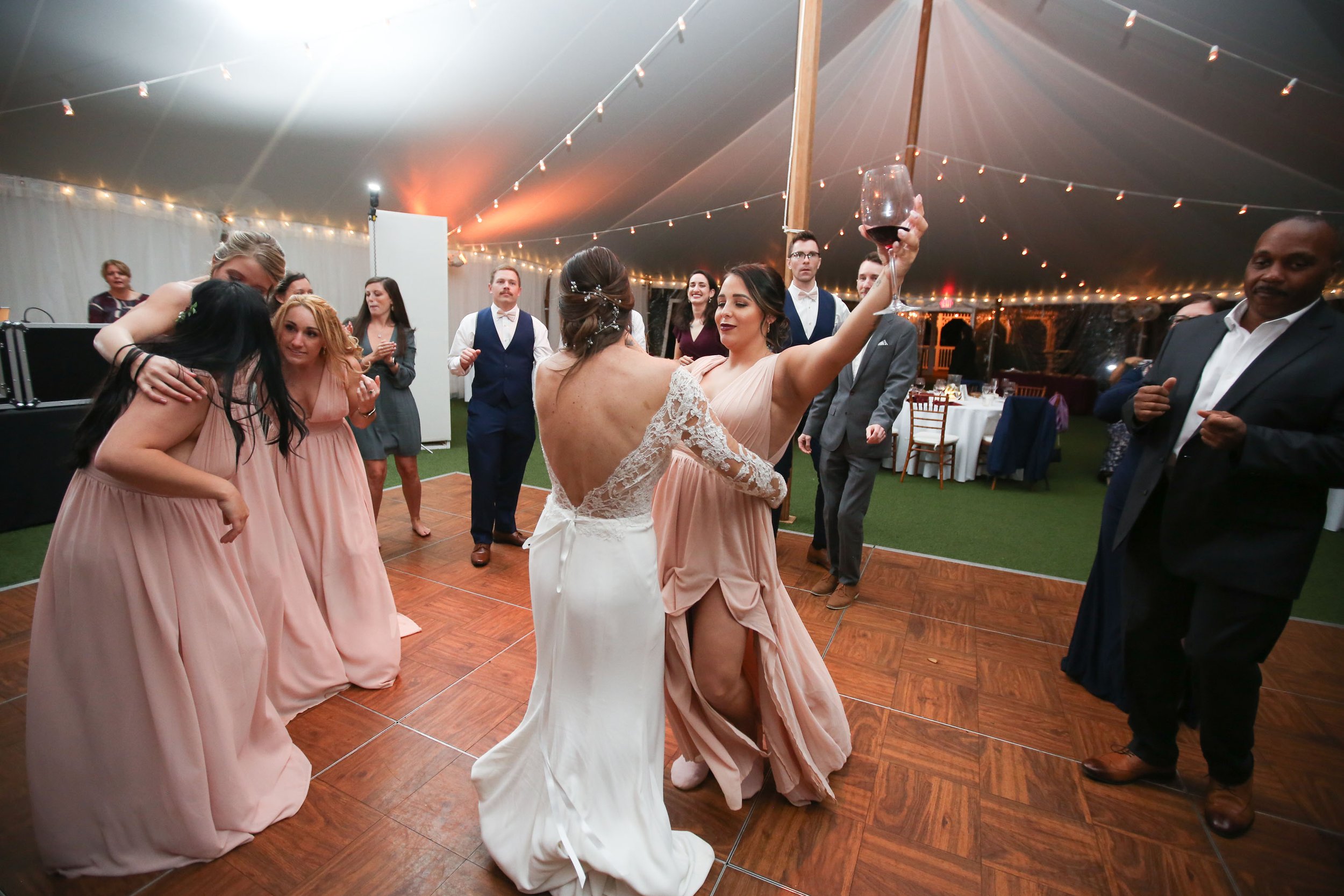  10/22/21 - Charlottesville, VA - Jill and Charles Cahoon Wedding at Keswick Vineyards.Photo credit: Amanda Maglione Photography 